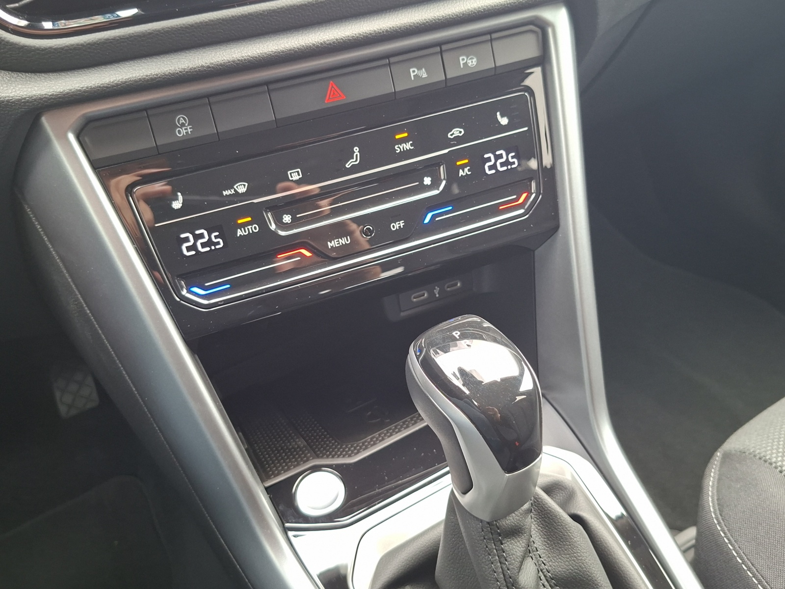 VW T-Roc 1.5 TSI EVO Life United DSG-image-25
