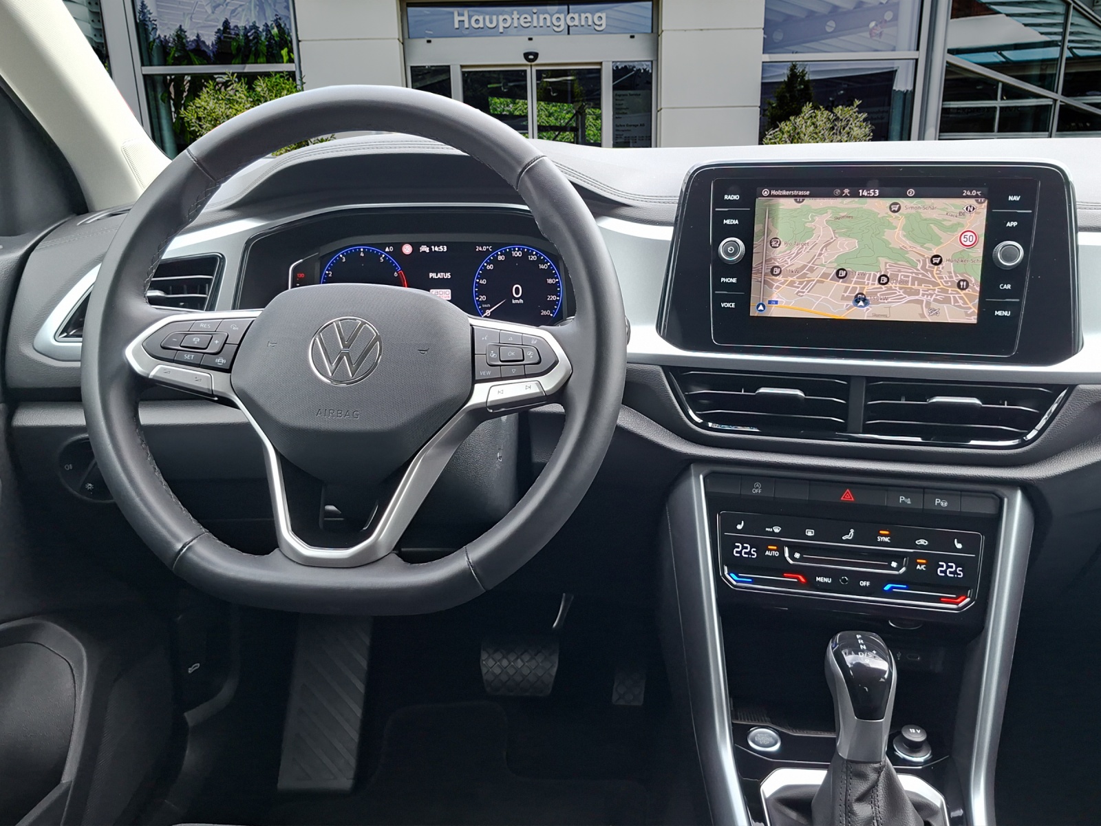 VW T-Roc 1.5 TSI EVO Life United DSG-image-13