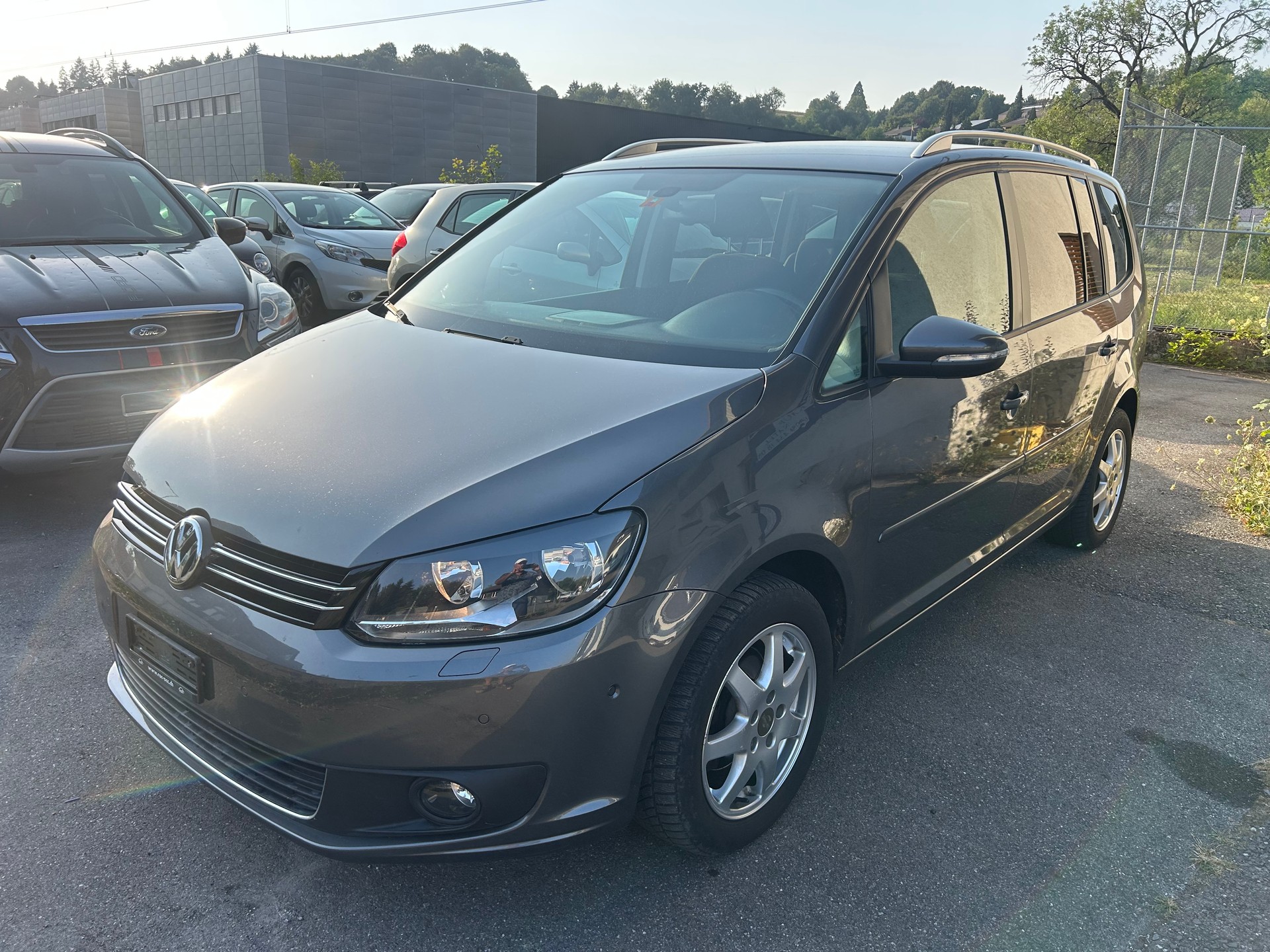 VW Touran 1.6 TDI Comfortline DSG-image-0