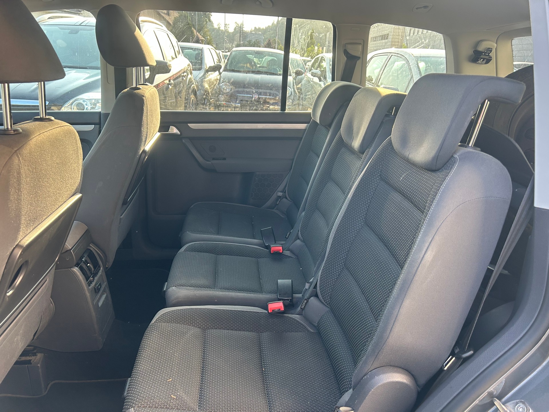 VW Touran 1.6 TDI Comfortline DSG-image-5