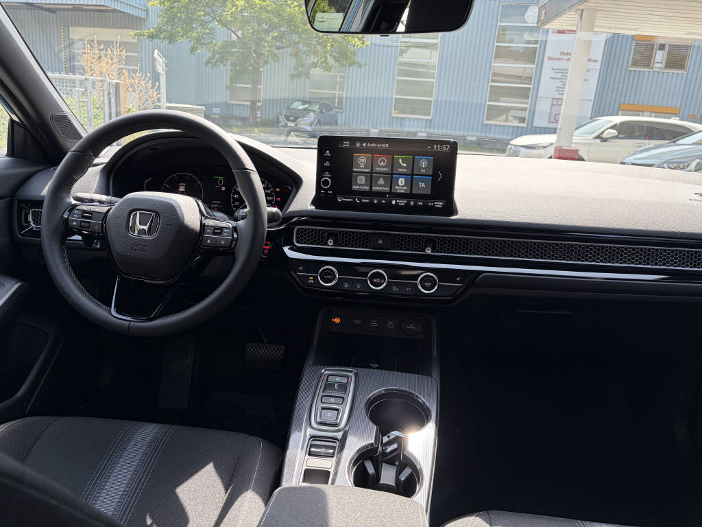 HONDA Civic 2.0 i-MMD Elegance-image-8