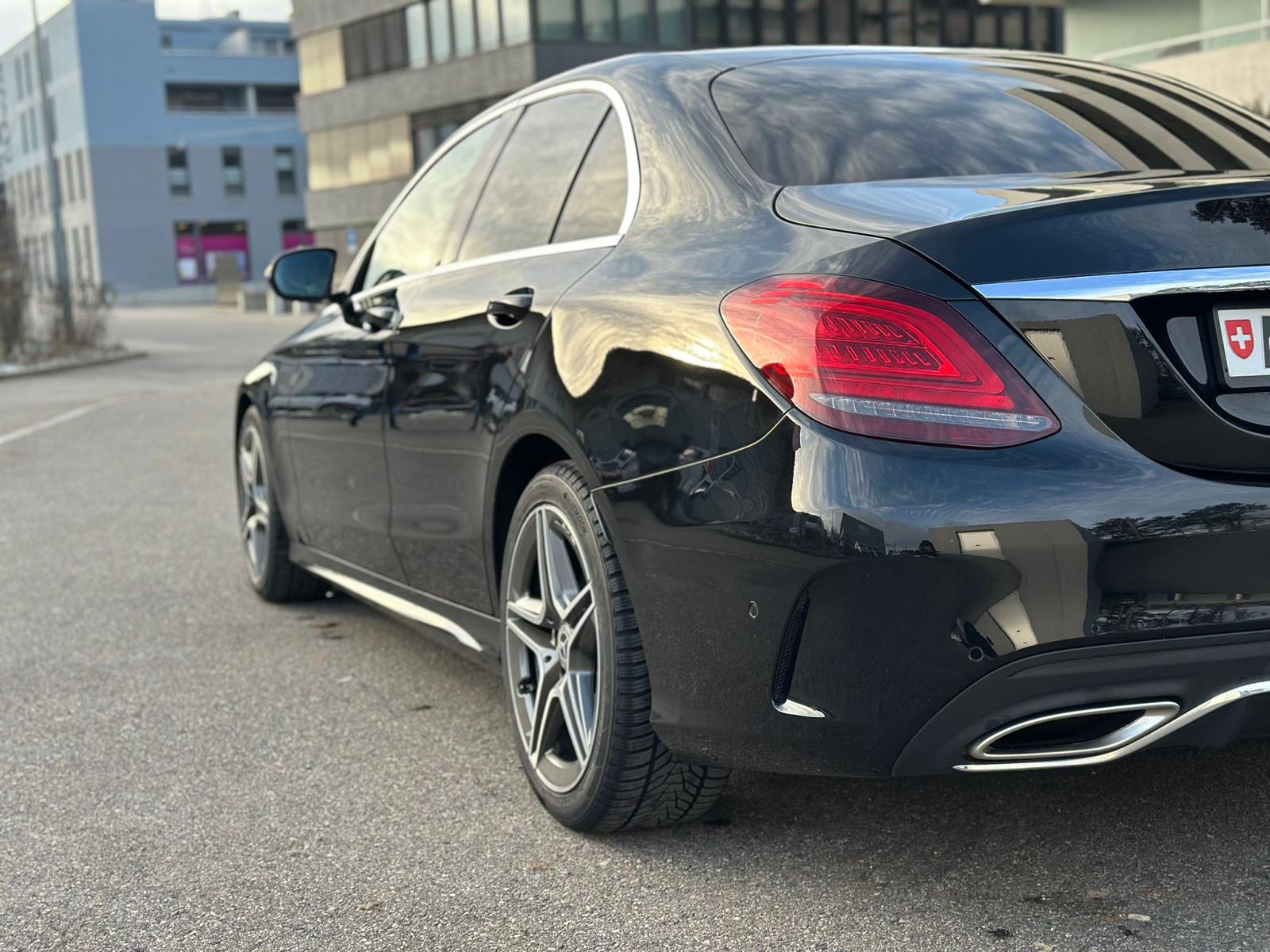 MERCEDES-BENZ C 300 AMG Line 9G-TRONIC-image-4