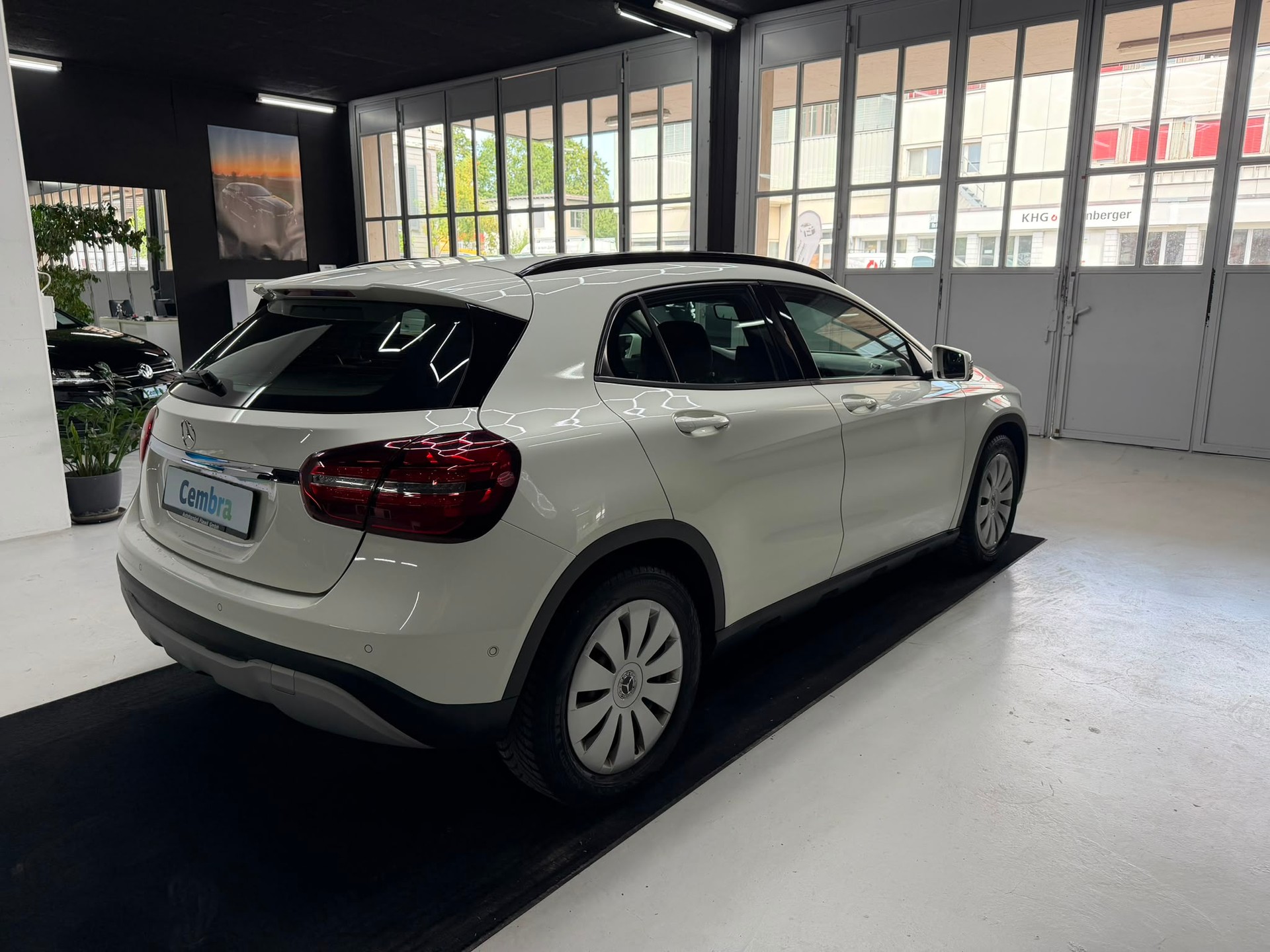 MERCEDES-BENZ GLA 200 CDI Urban 4Matic 7G-DCT-image-15
