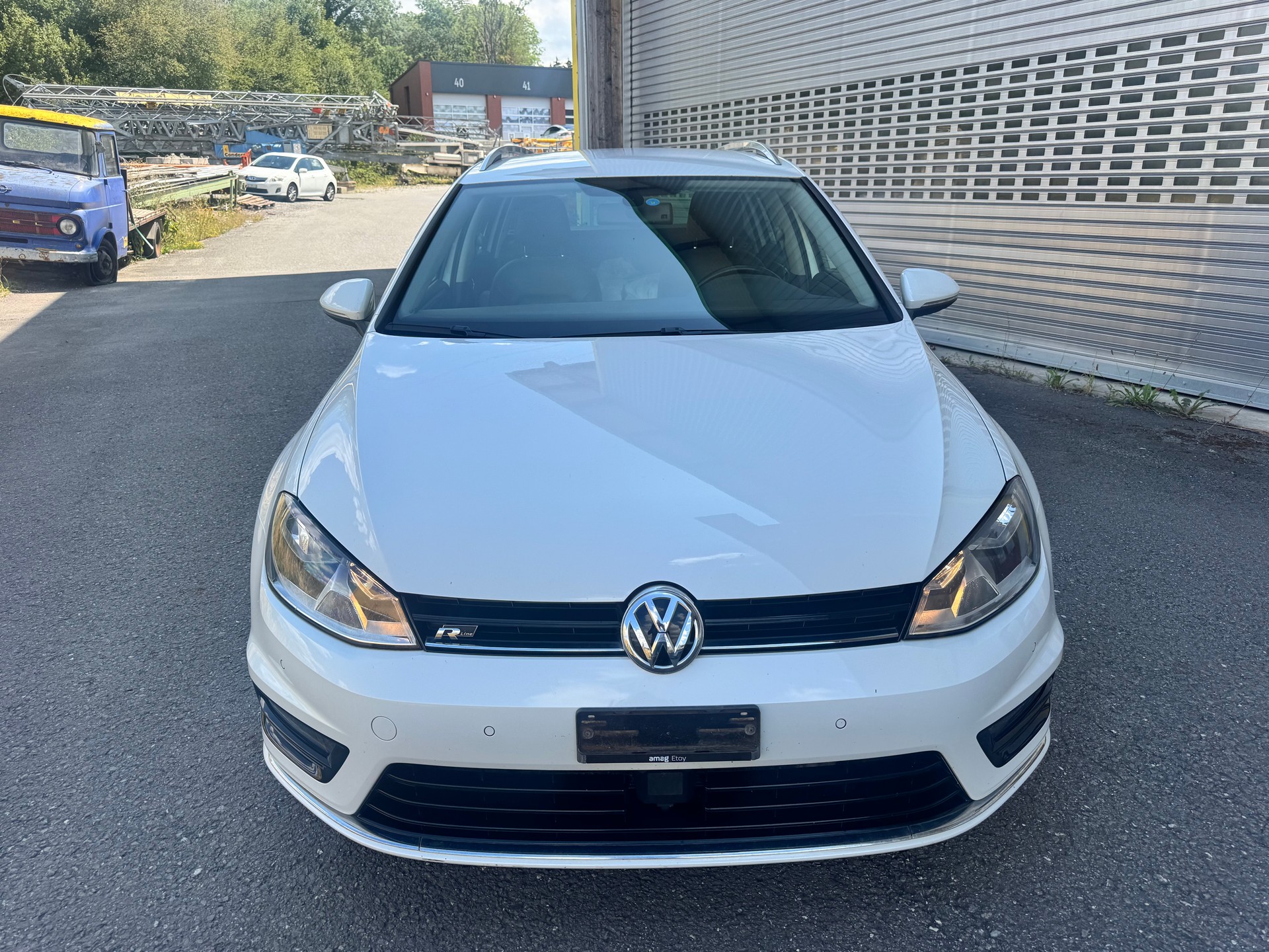 VW Golf Variant 2.0 TDI Highline 4Motion R-line-image-1