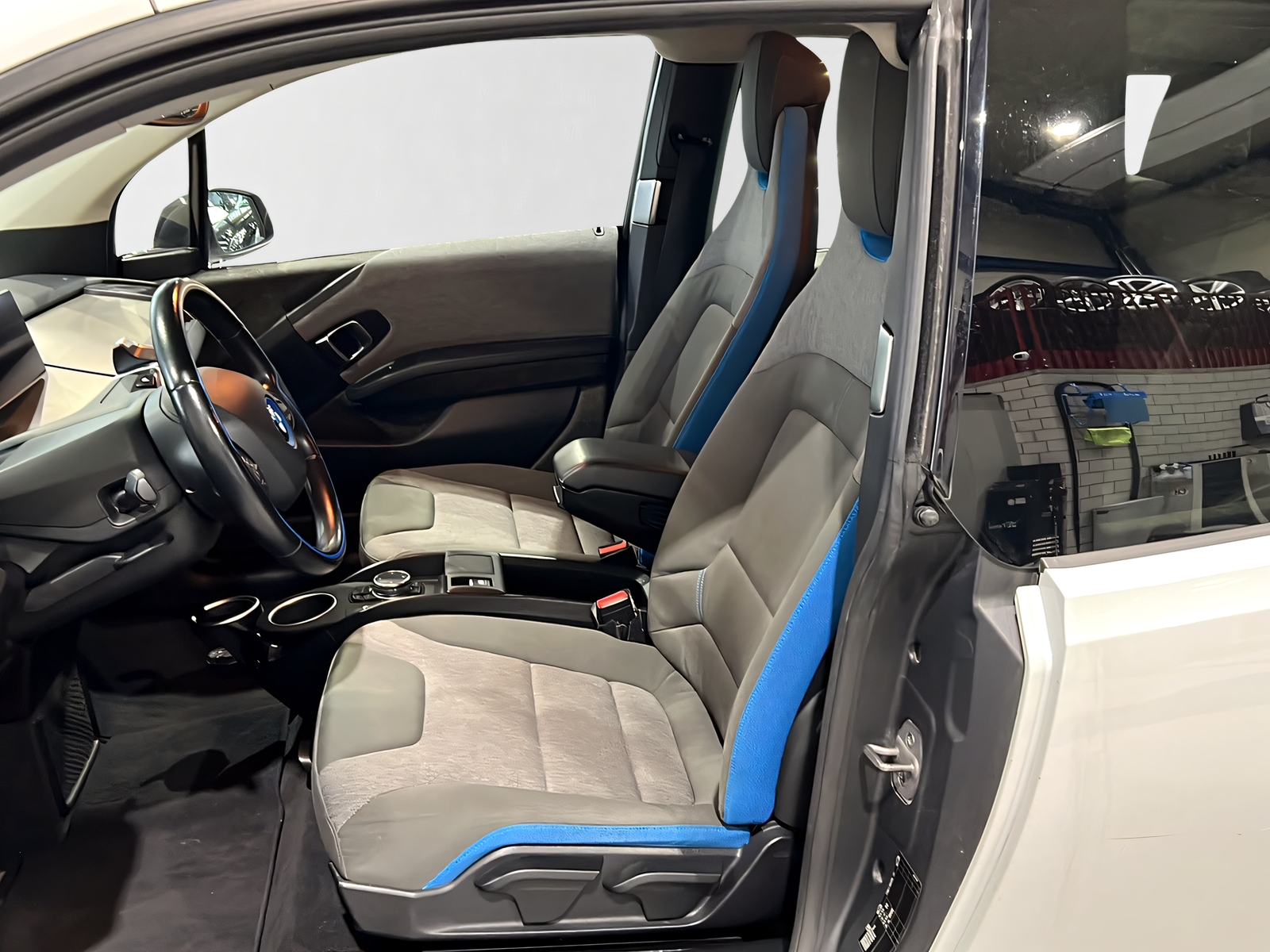 BMW i3 (60Ah)**Top Zustand,Rückfahrtkam,CH Auslieferung,Frisch ab MFK**-image-7