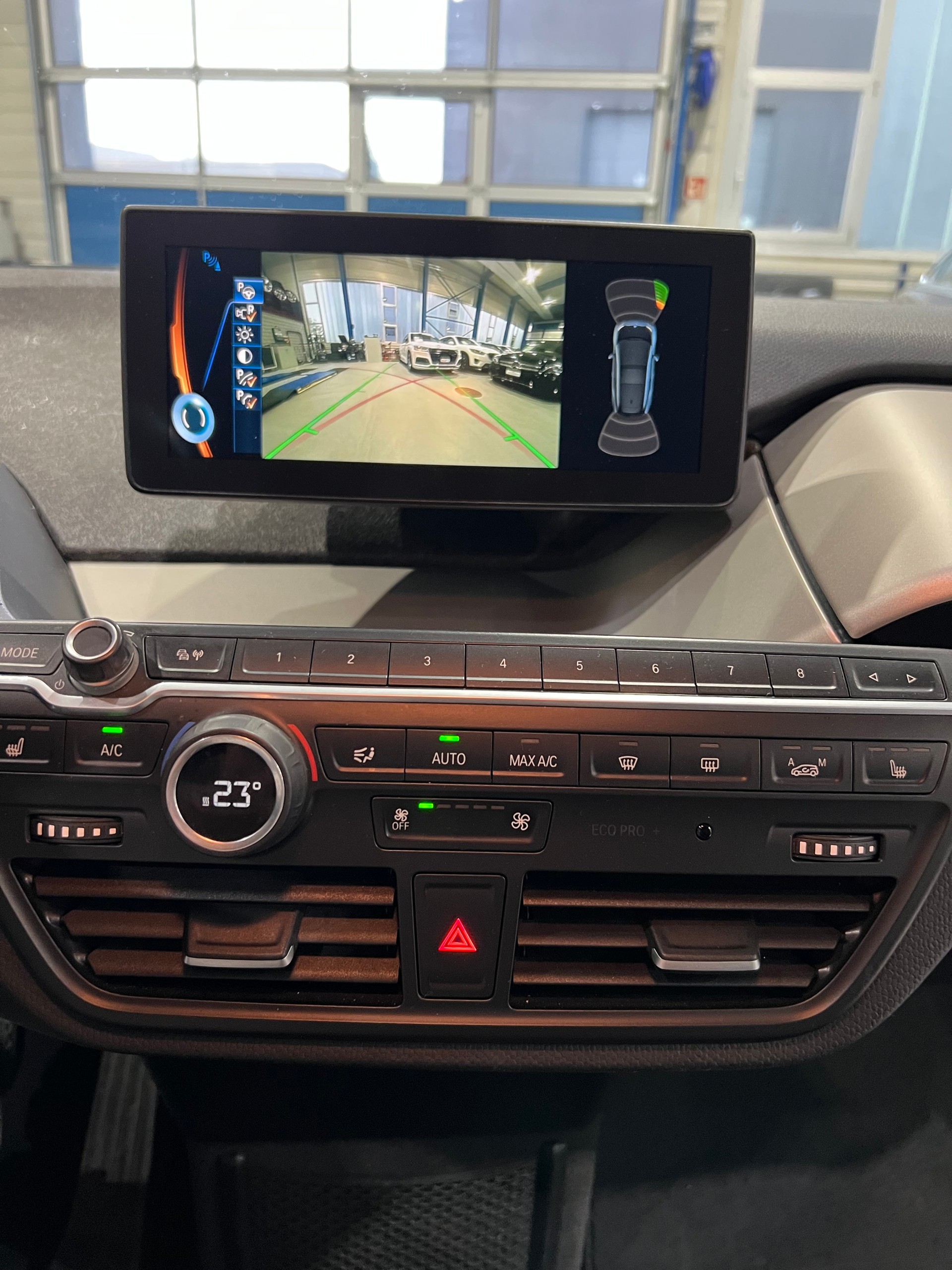 BMW i3 (60Ah)**Top Zustand,Rückfahrtkam,CH Auslieferung,Frisch ab MFK**-image-9