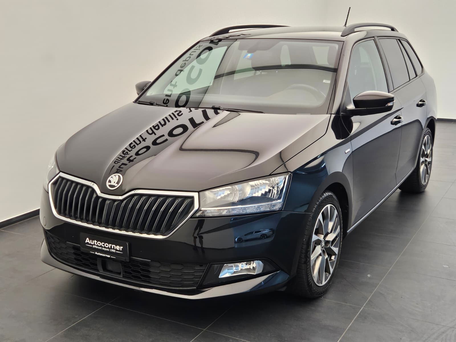 SKODA Fabia Combi 1.0 TSI Clever DSG-image-2
