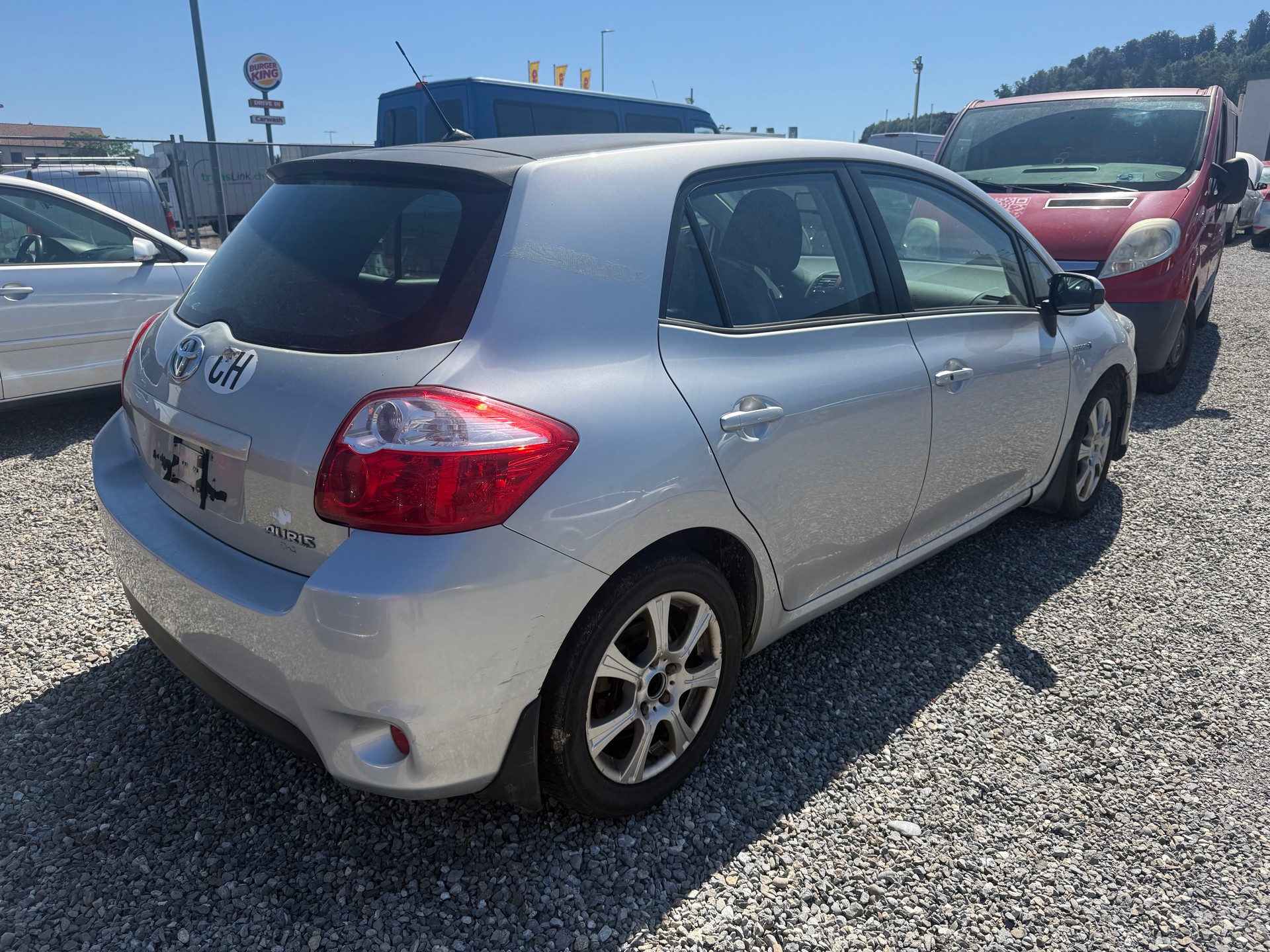 TOYOTA Auris 1.8 16V HSD Linea Sol-image-3