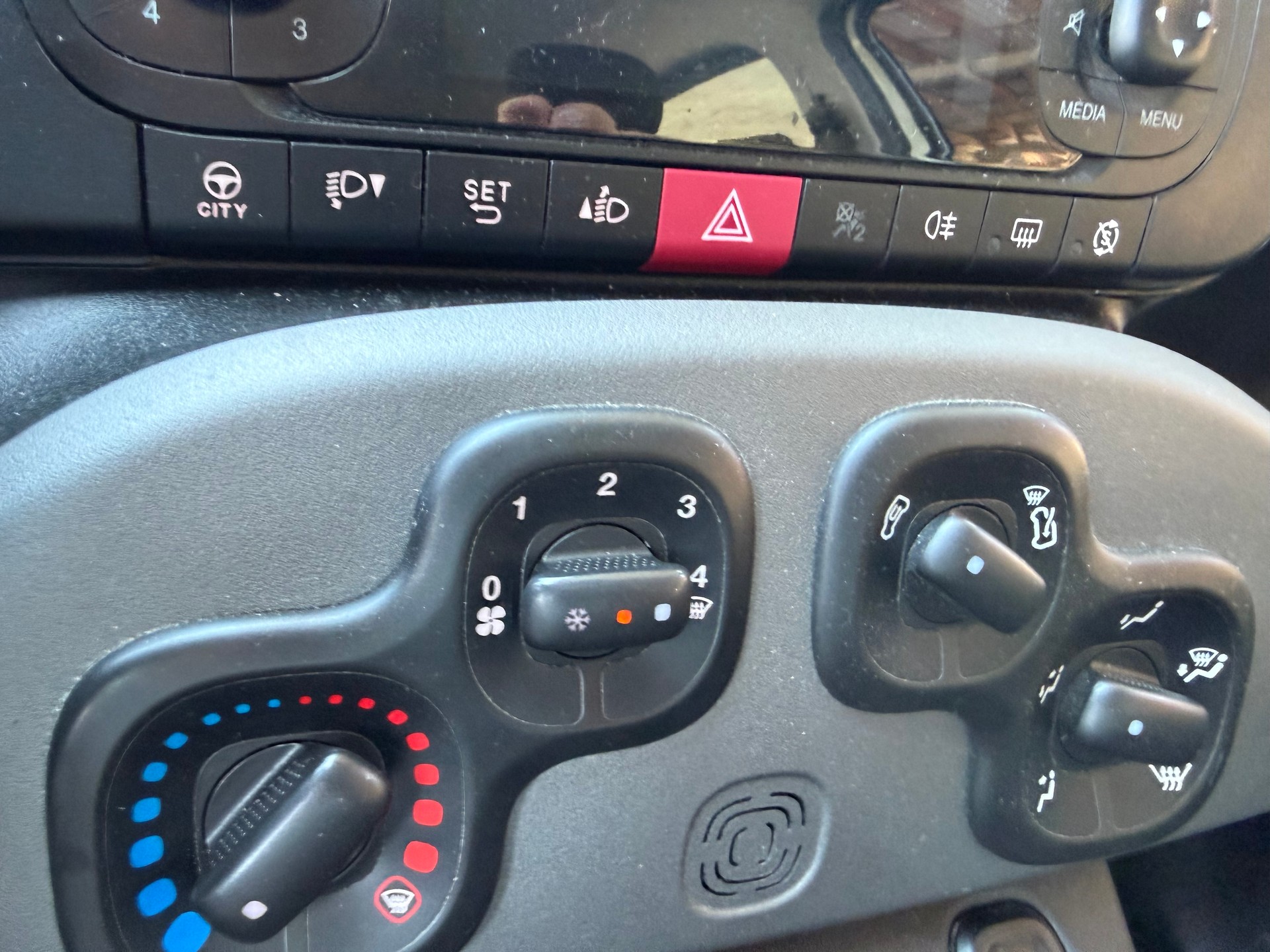 FIAT Panda 0.9 Twinair Turbo Climbing 4x4-image-5