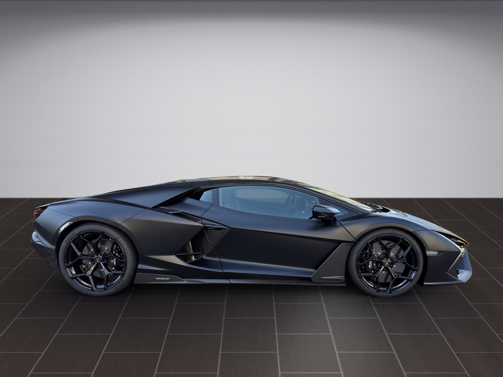 LAMBORGHINI Revuelto Coupé 6.5-image-1