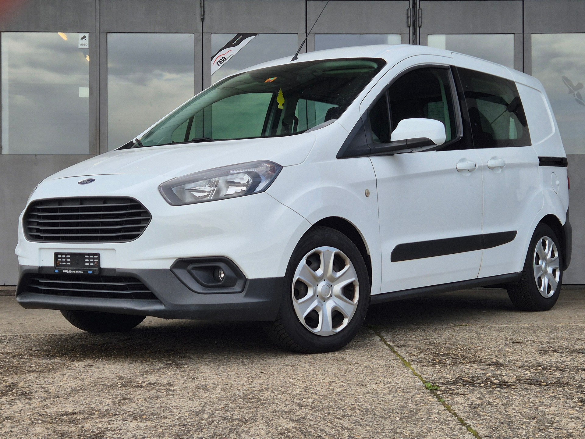 FORD Transit Courier Combi 1.5 TDCi Trend-image-0