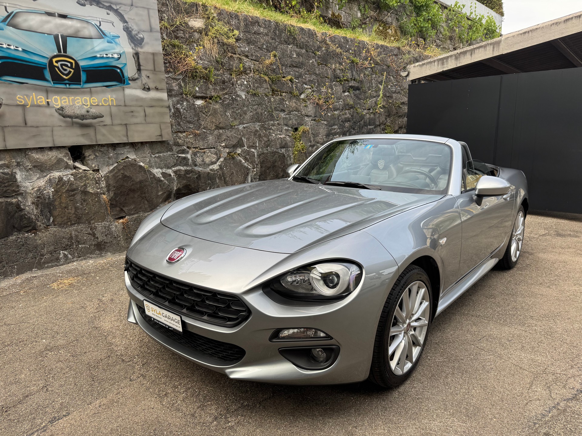 FIAT 124 Spider 1.4 TB-image-1