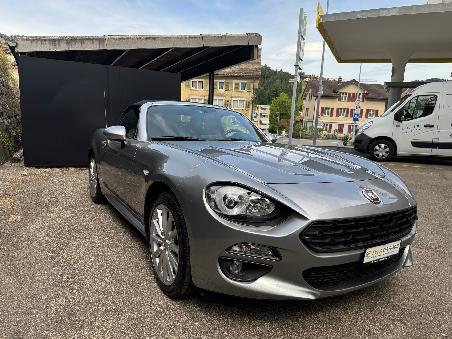 FIAT 124 Spider 1.4 TB-image-11