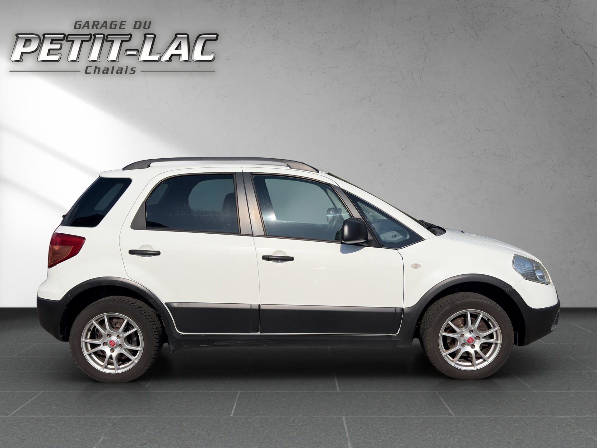 FIAT Sedici 1.6 4WD Emotion-image-2