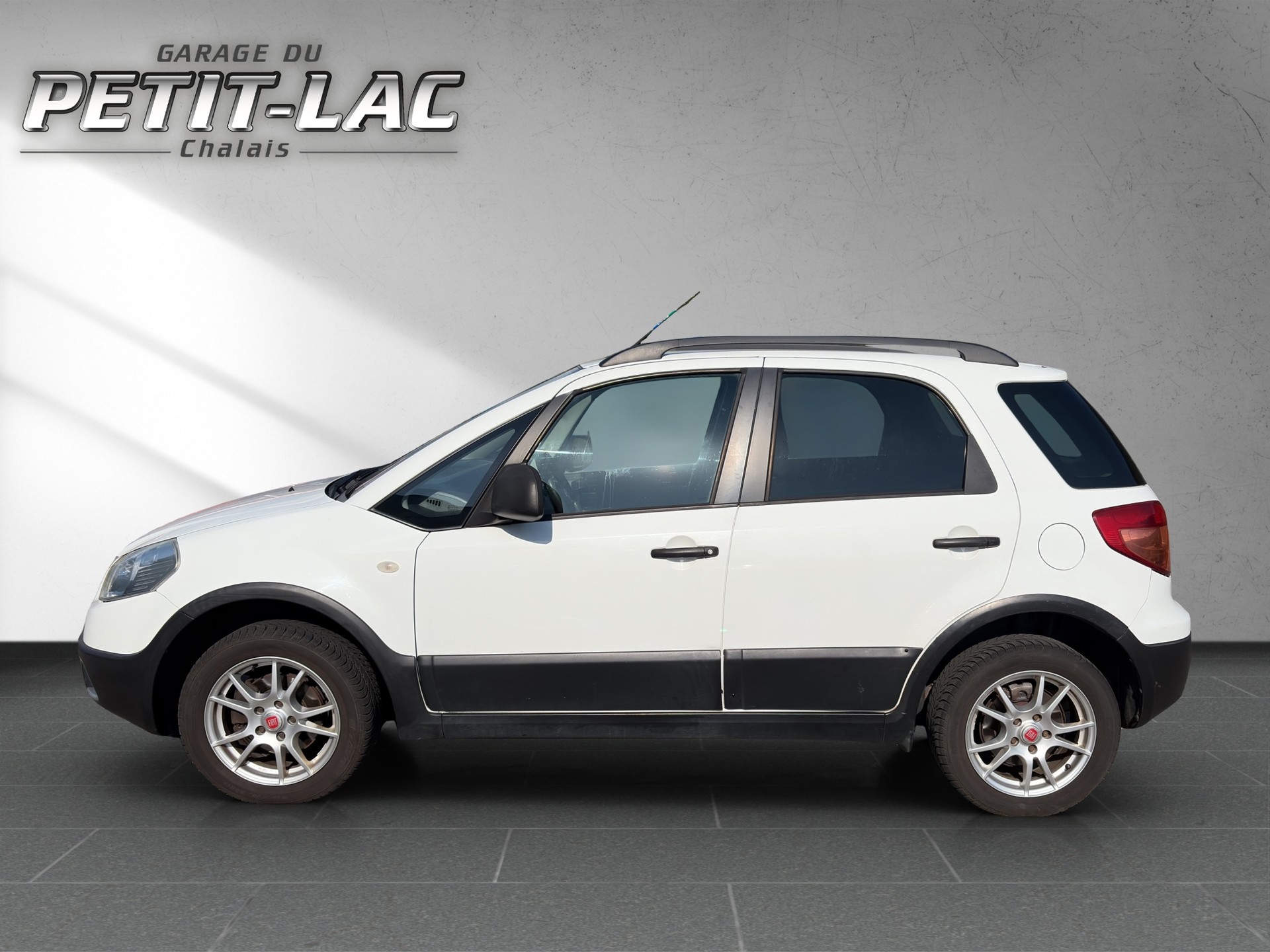 FIAT Sedici 1.6 4WD Emotion-image-6