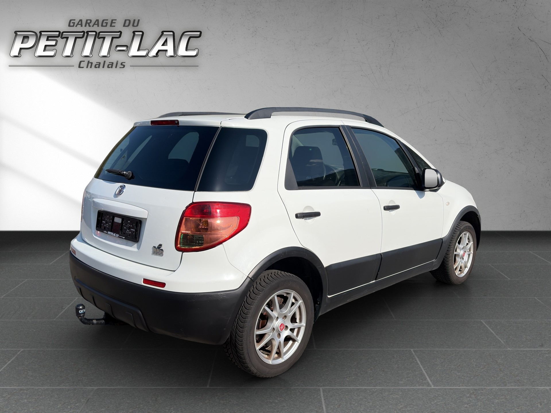 FIAT Sedici 1.6 4WD Emotion-image-3
