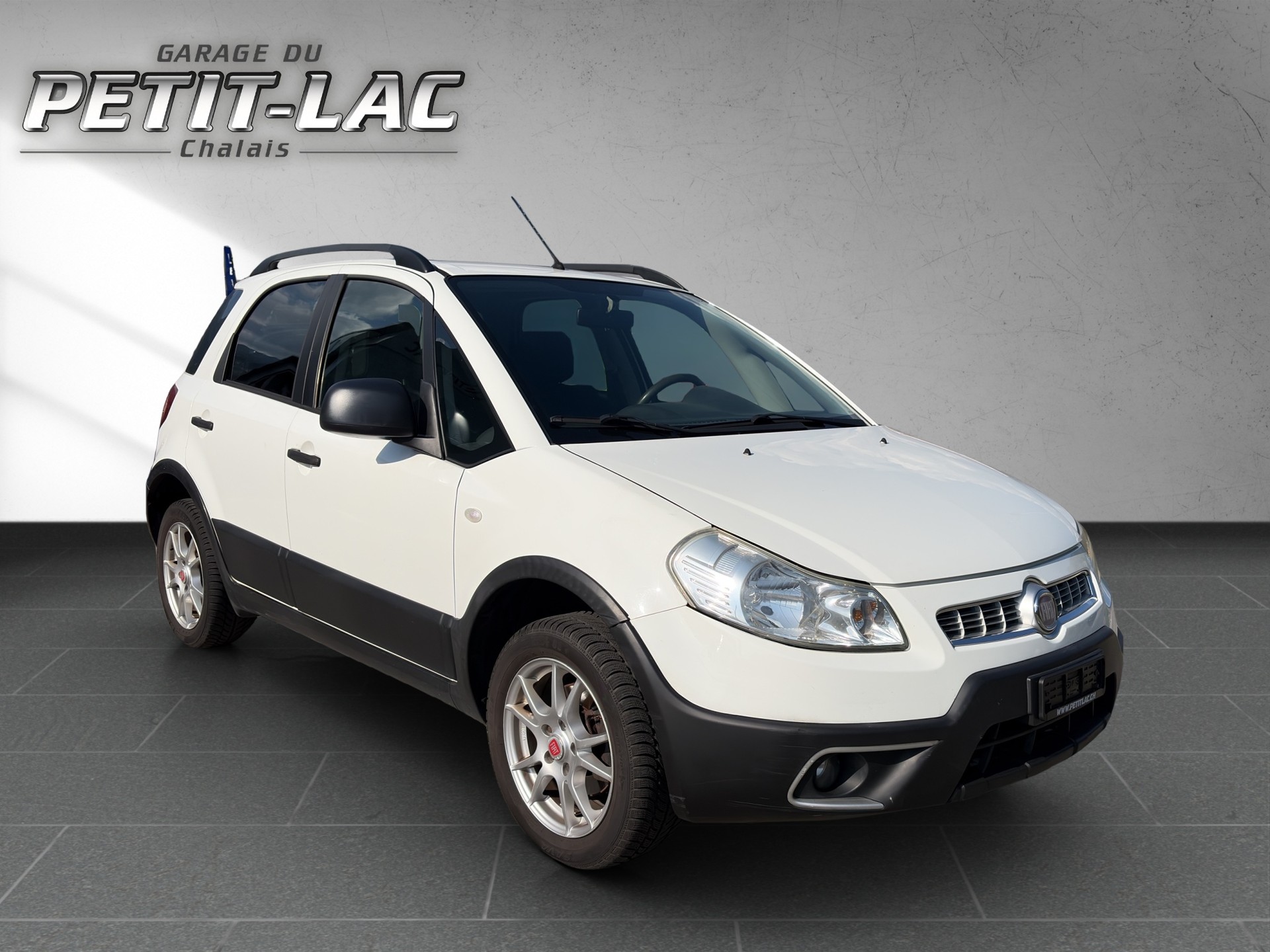 FIAT Sedici 1.6 4WD Emotion-image-0