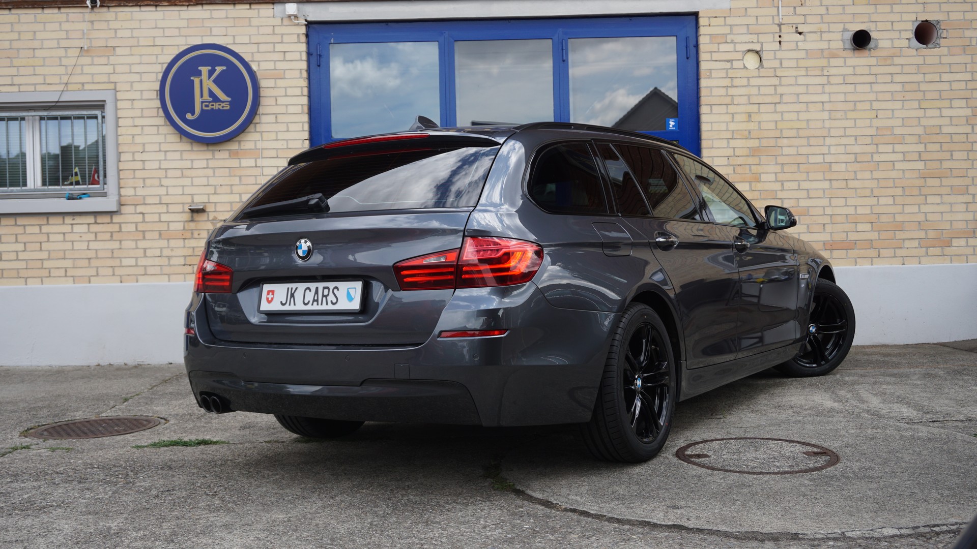 BMW 525d Touring xDrive Steptronic-image-7