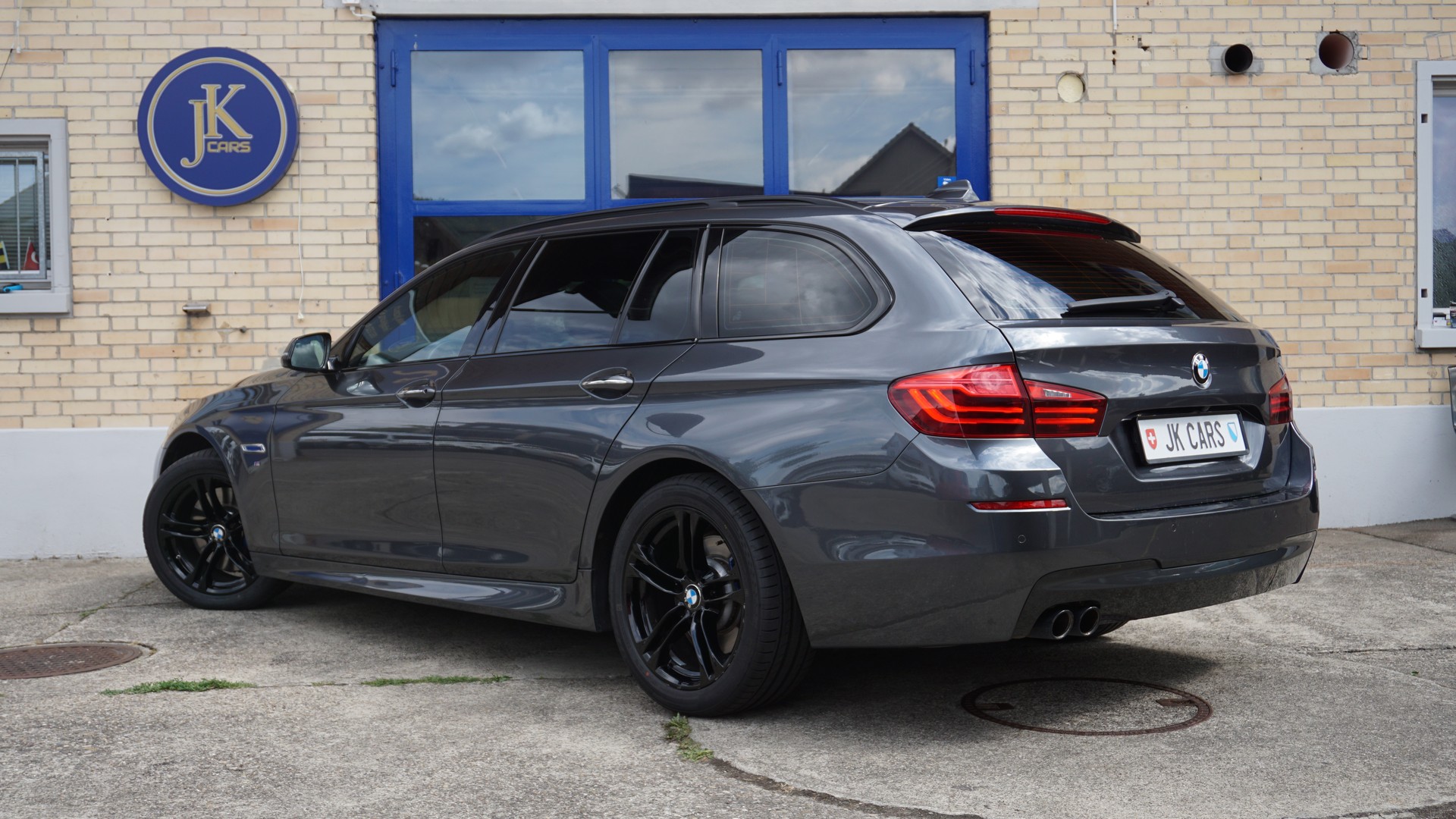 BMW 525d Touring xDrive Steptronic-image-6