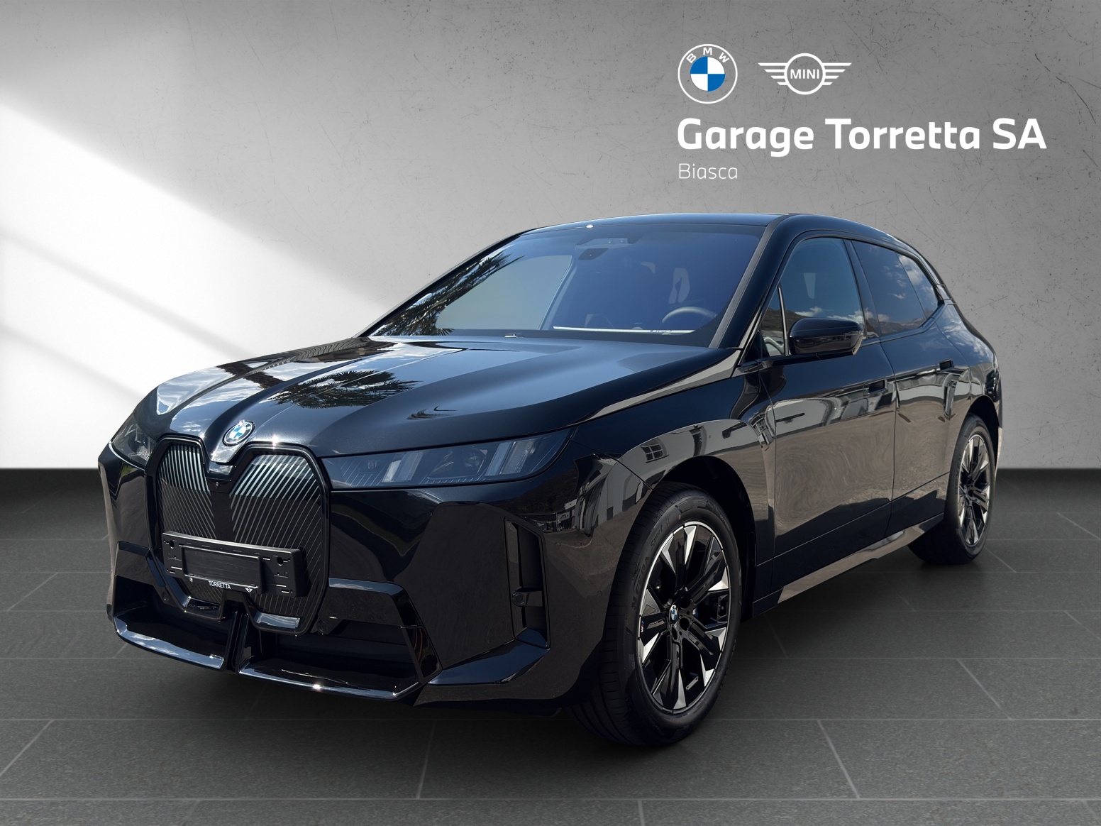 BMW iX xDrive60 M Sport-image-0