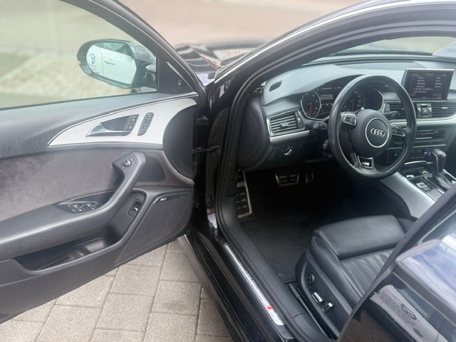 AUDI A6 Avant-image-19