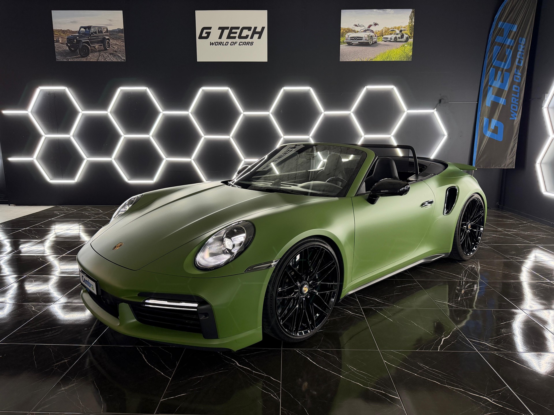 PORSCHE 911 Turbo S Cabriolet PDK-image-0