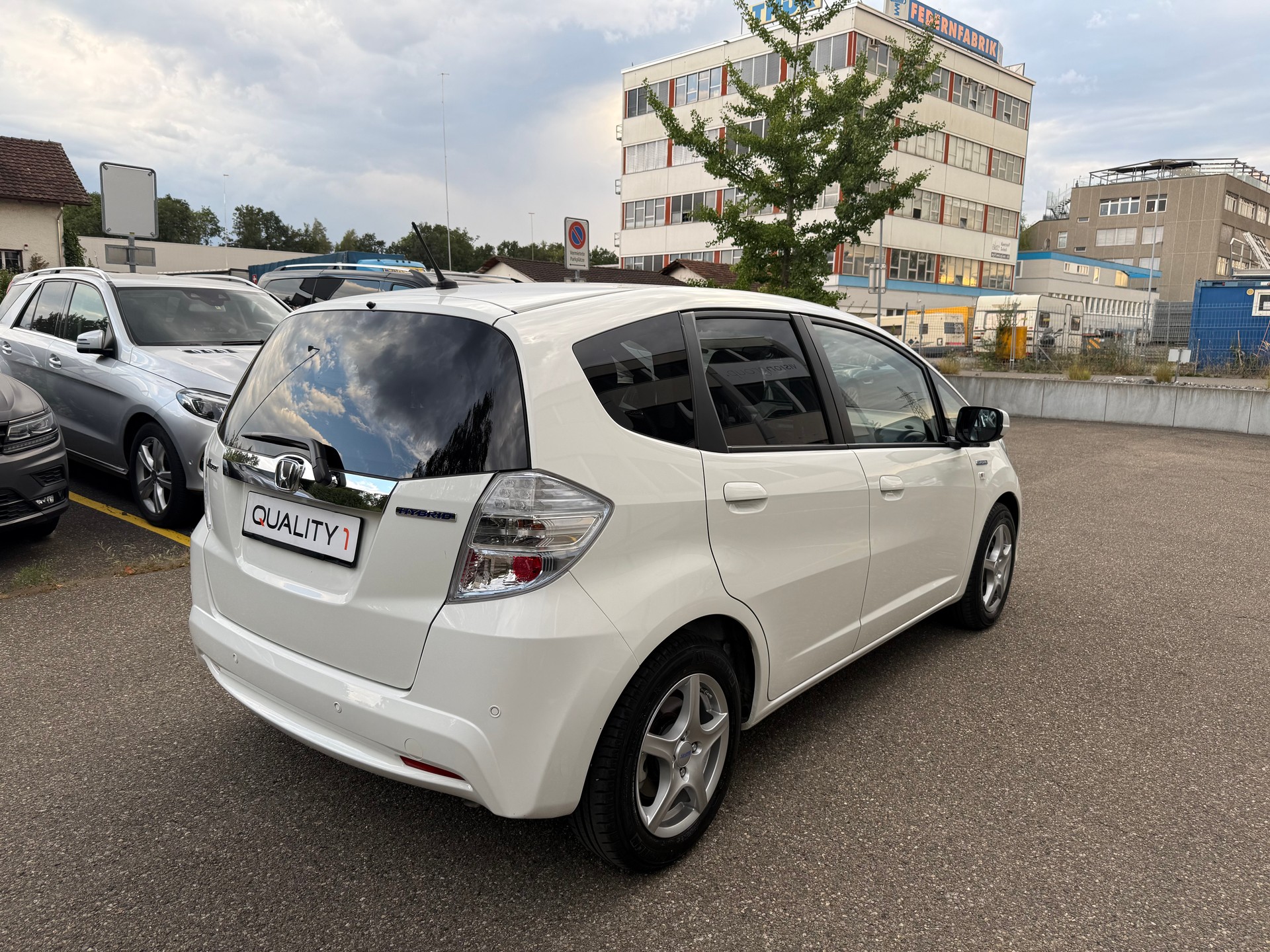 HONDA Jazz 1.3i Hybrid Comfort CVT-image-3