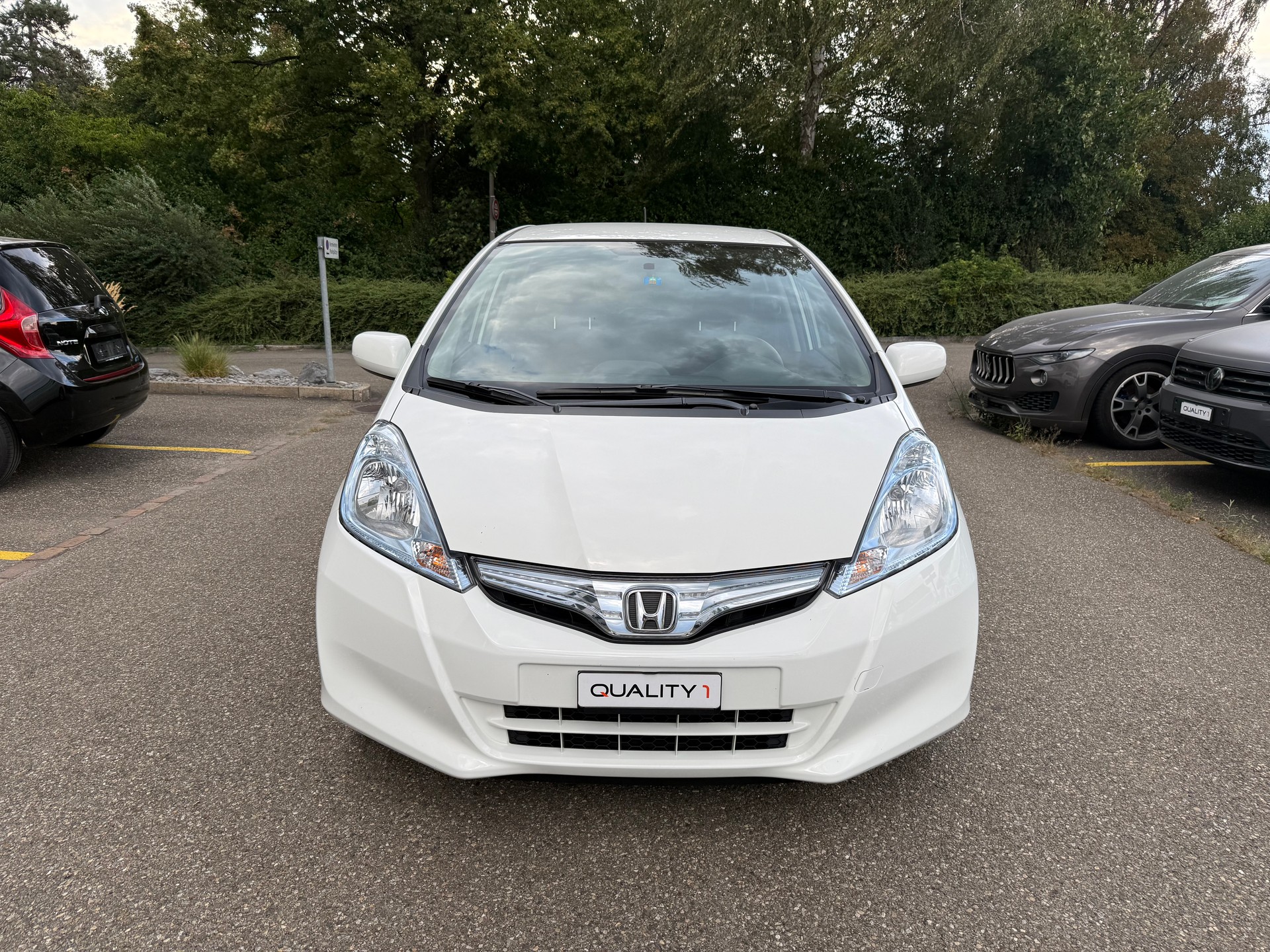 HONDA Jazz 1.3i Hybrid Comfort CVT-image-1