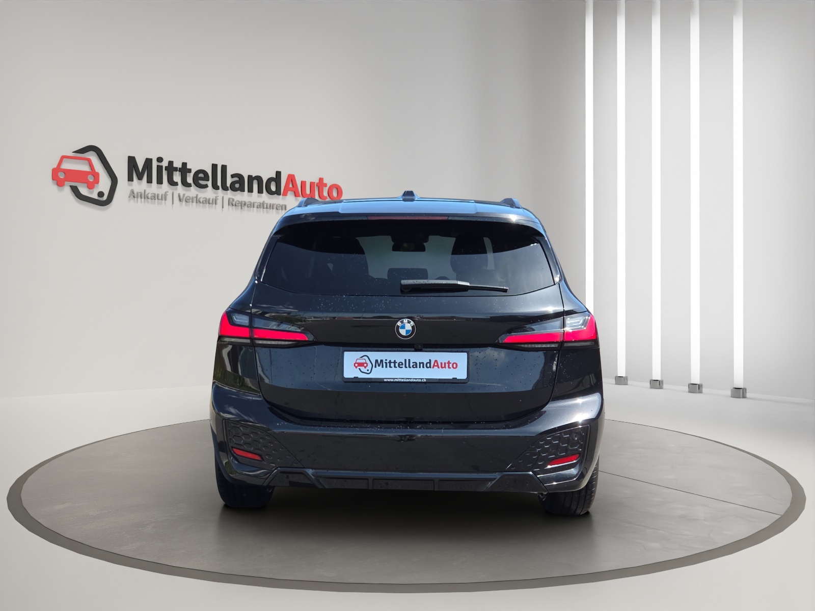 BMW 218d Active Tourer M Sport DKG-image-12