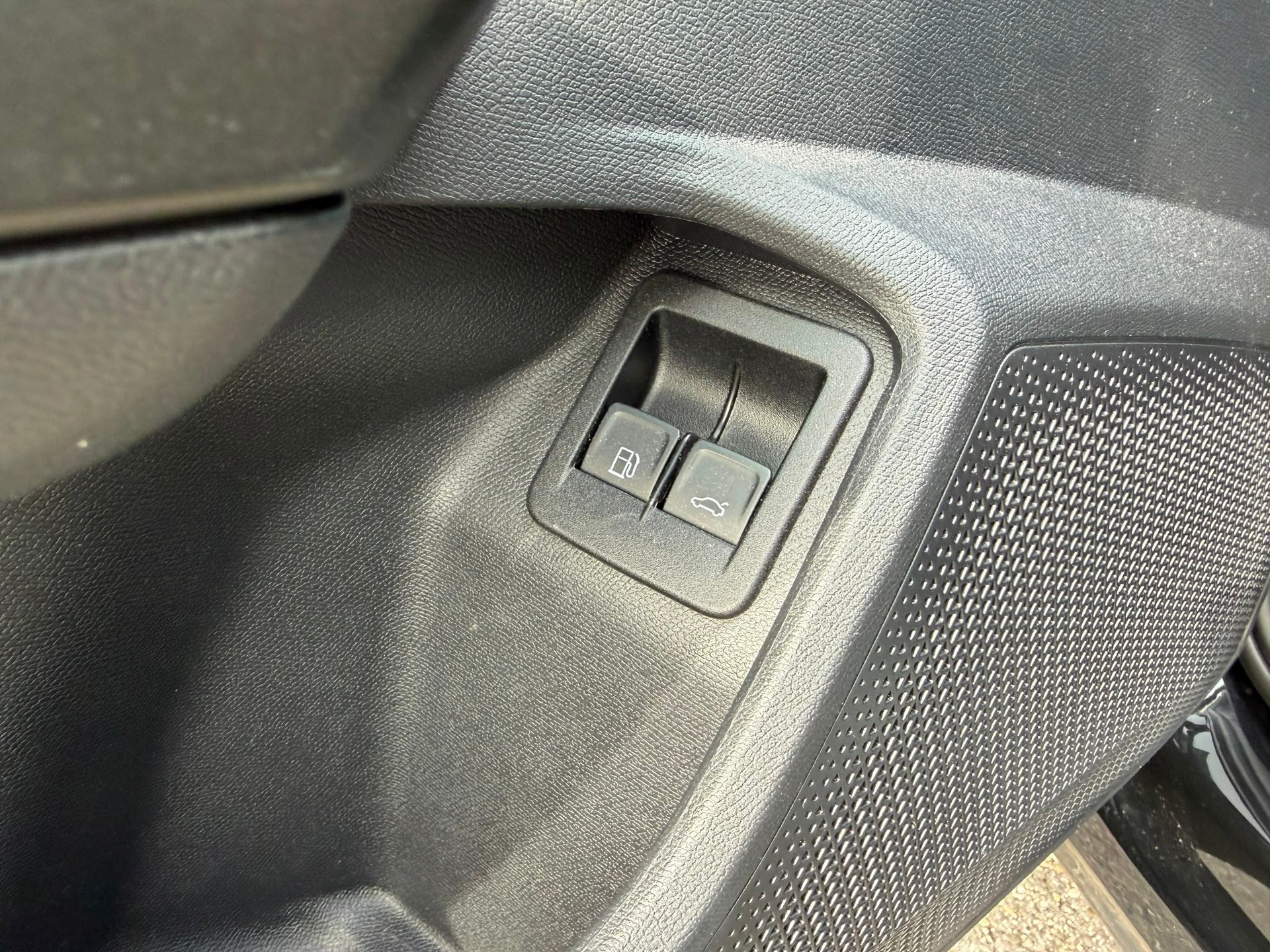 CUPRA Formentor 1.4 e-HYBRID pHEV VZ DSG-image-13