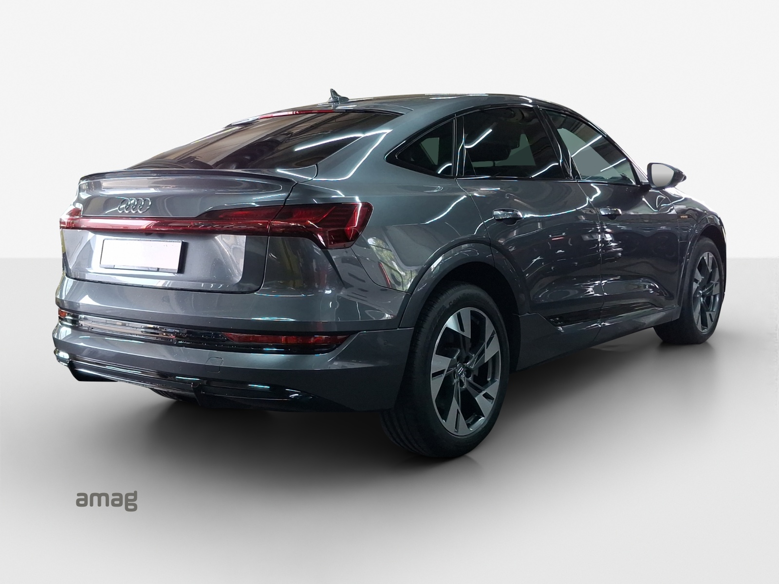 AUDI e-tron 50 Sportback S Line Attraction quattro-image-4