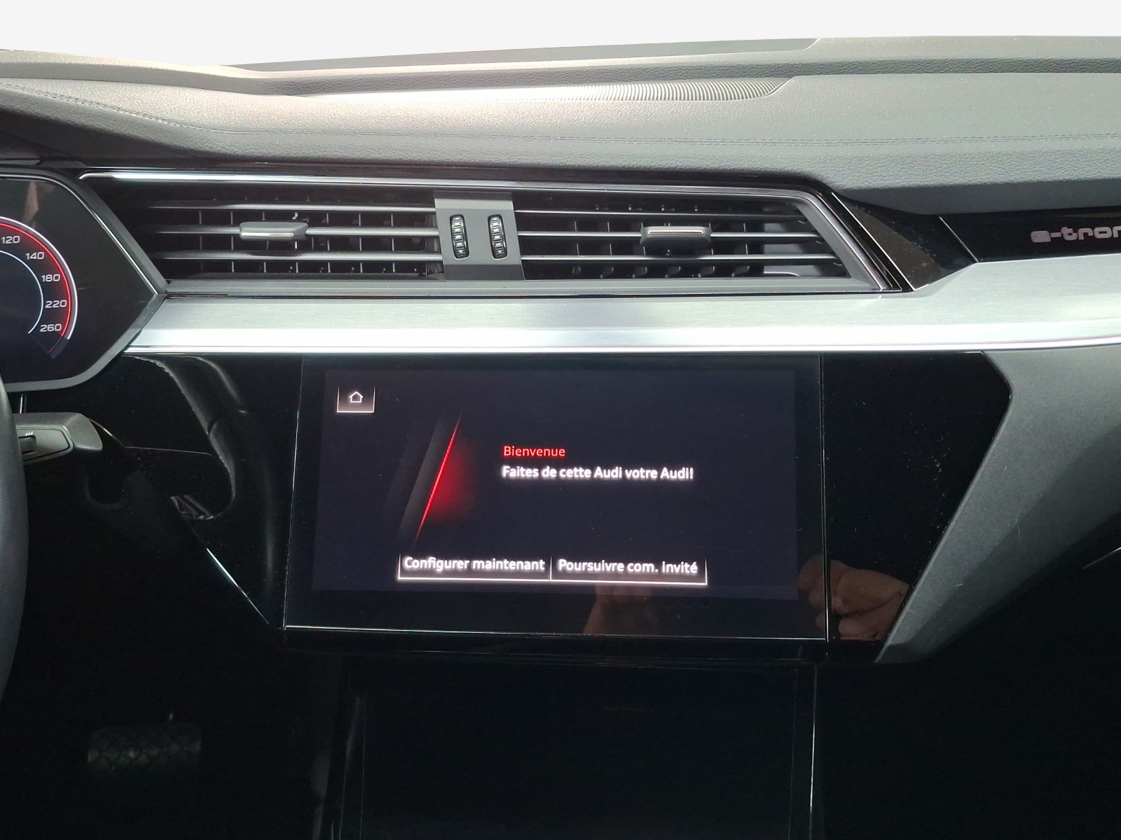 AUDI e-tron 50 Sportback S Line Attraction quattro-image-10