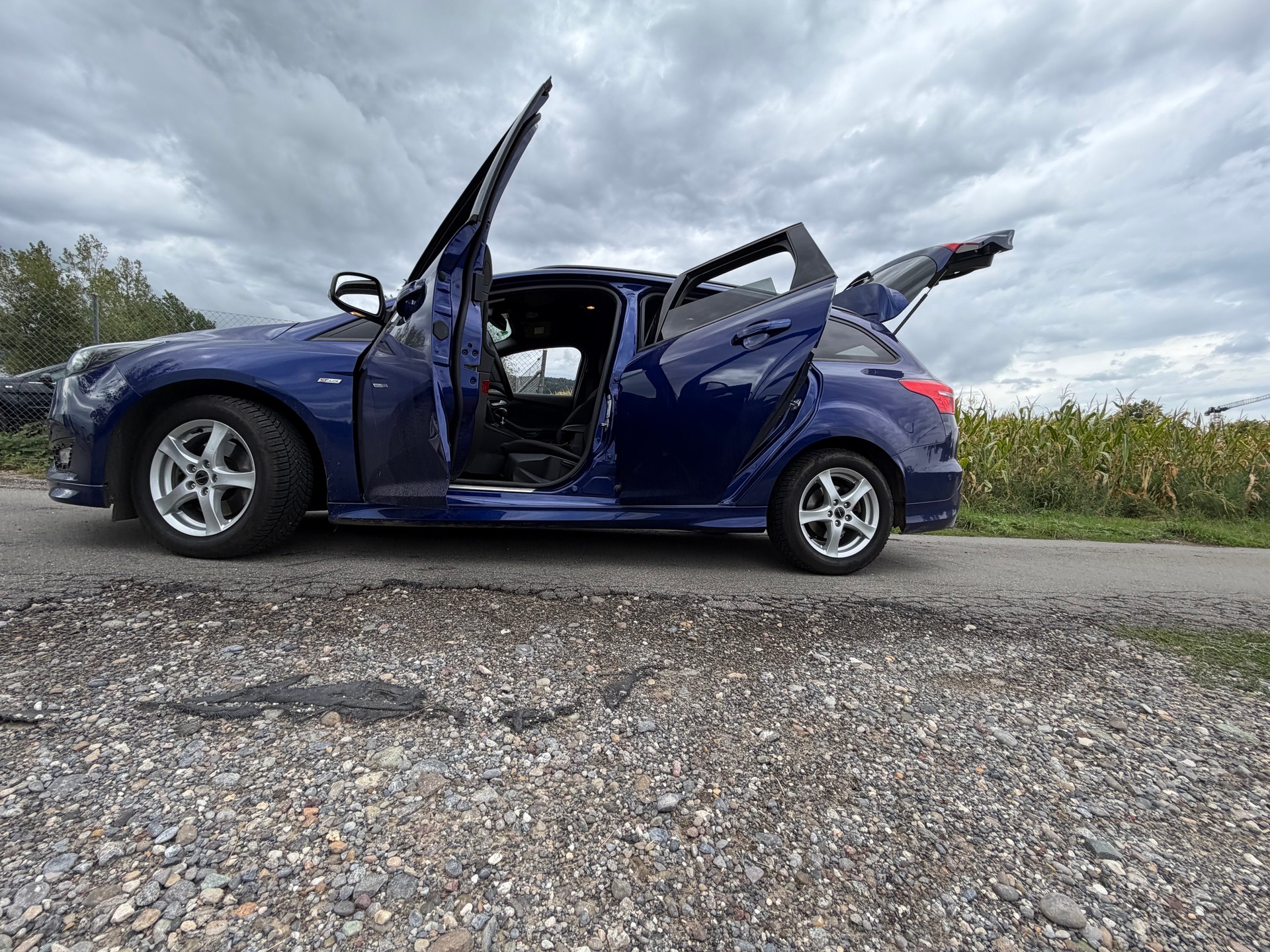 FORD Focus 1.5 SCTi ST Line-image-5