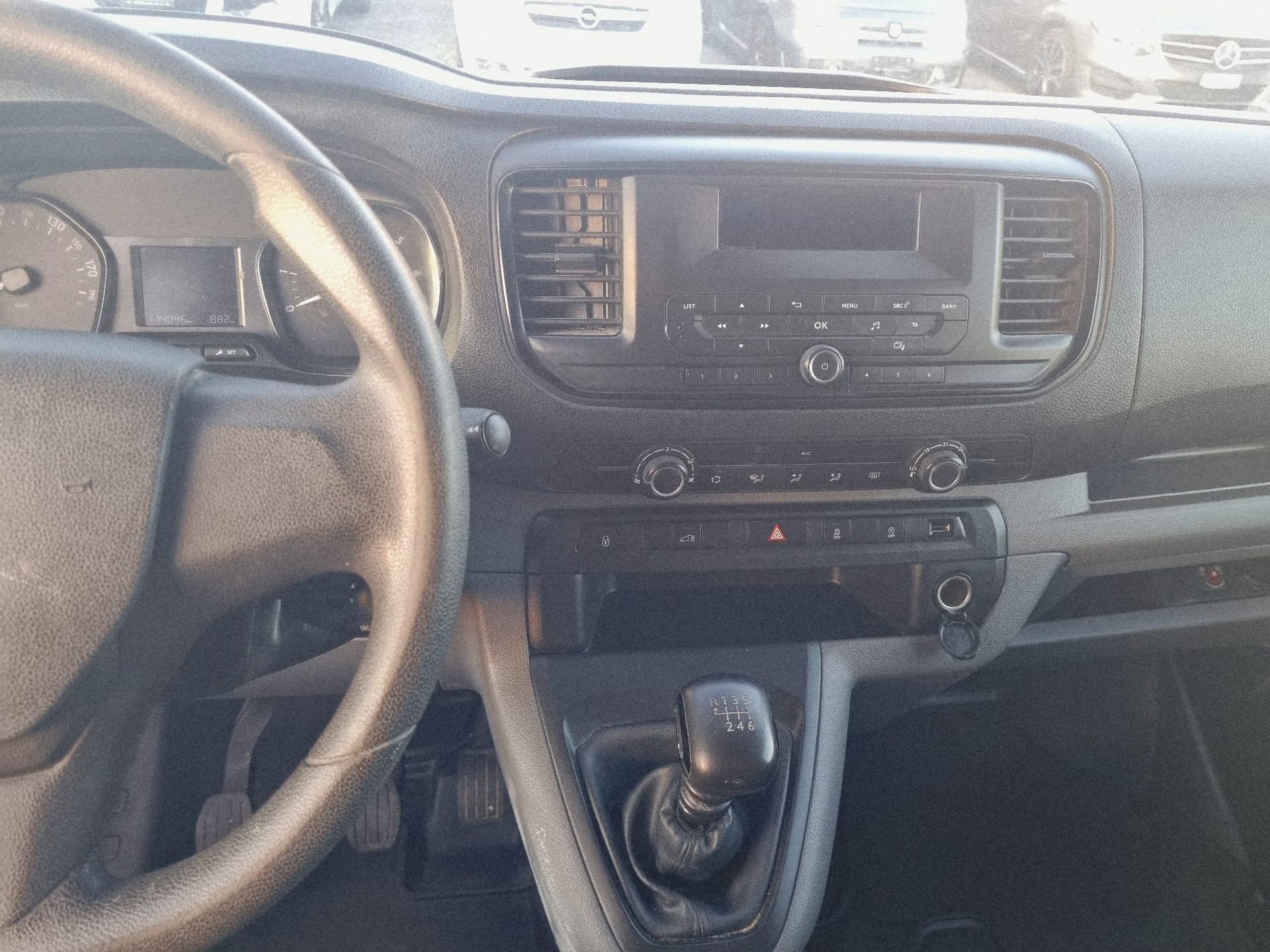CITROEN Jumpy 2.0 BlueHDi 120 S&S XS Komfort-image-9