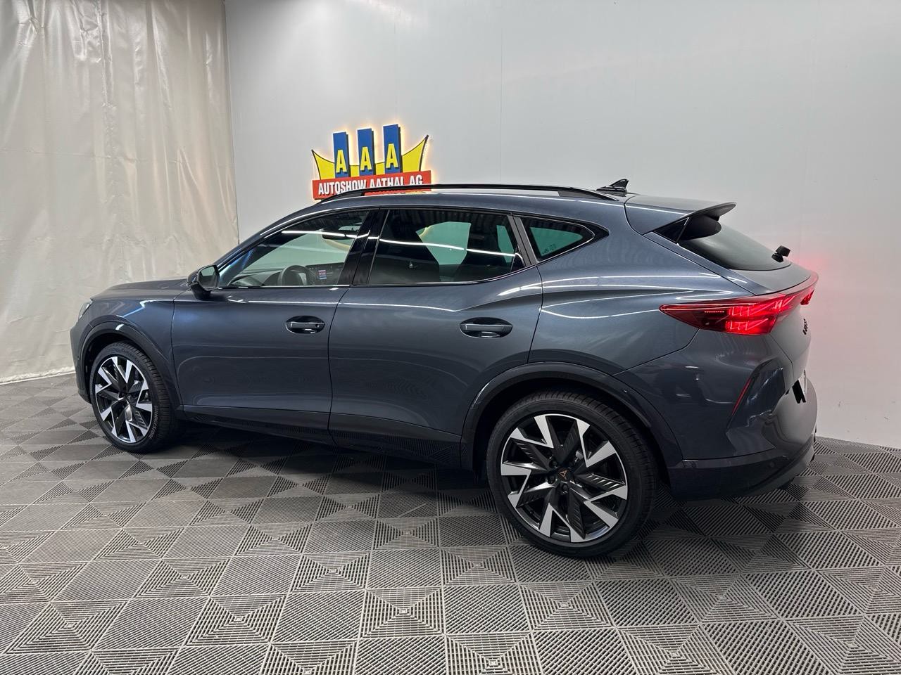 CUPRA Formentor 2.0TSI VZ 4Drive DSG-showroom-element-1