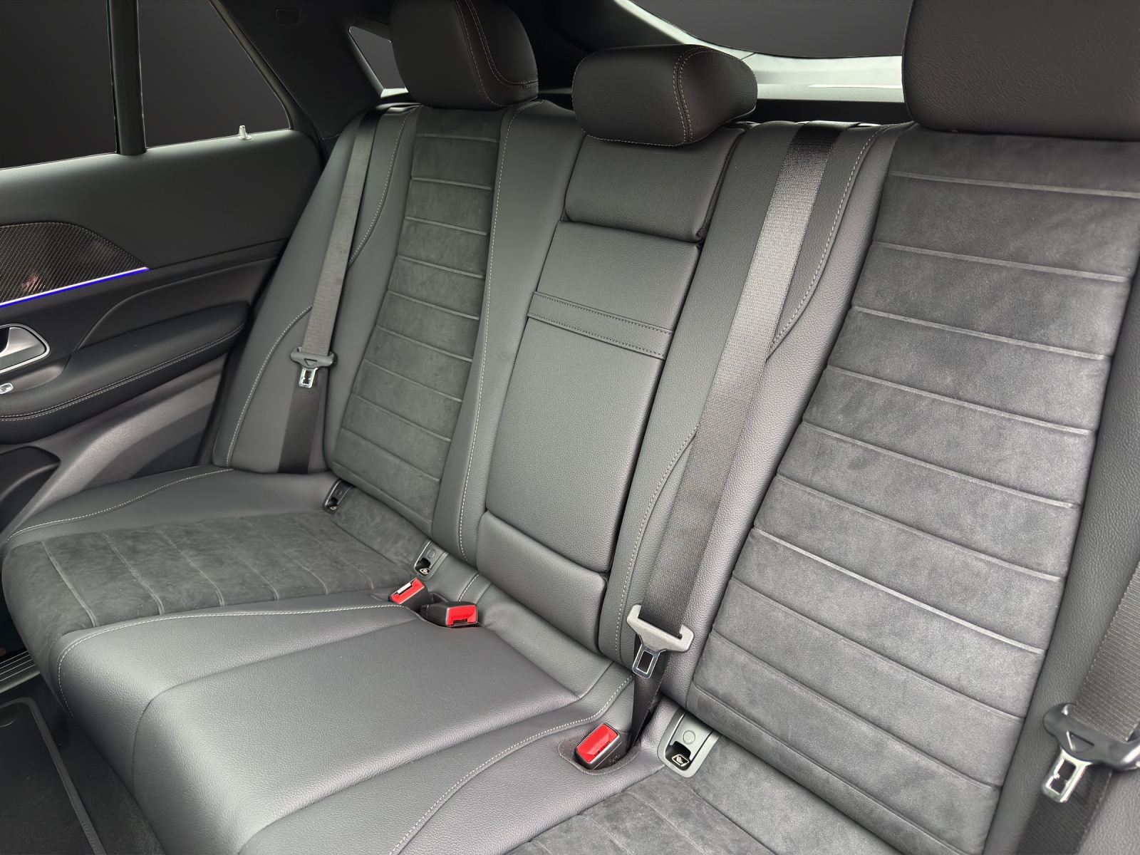 MERCEDES-BENZ GLE Coupé 300 d 4Matic+ 9G-Tronic-image-14