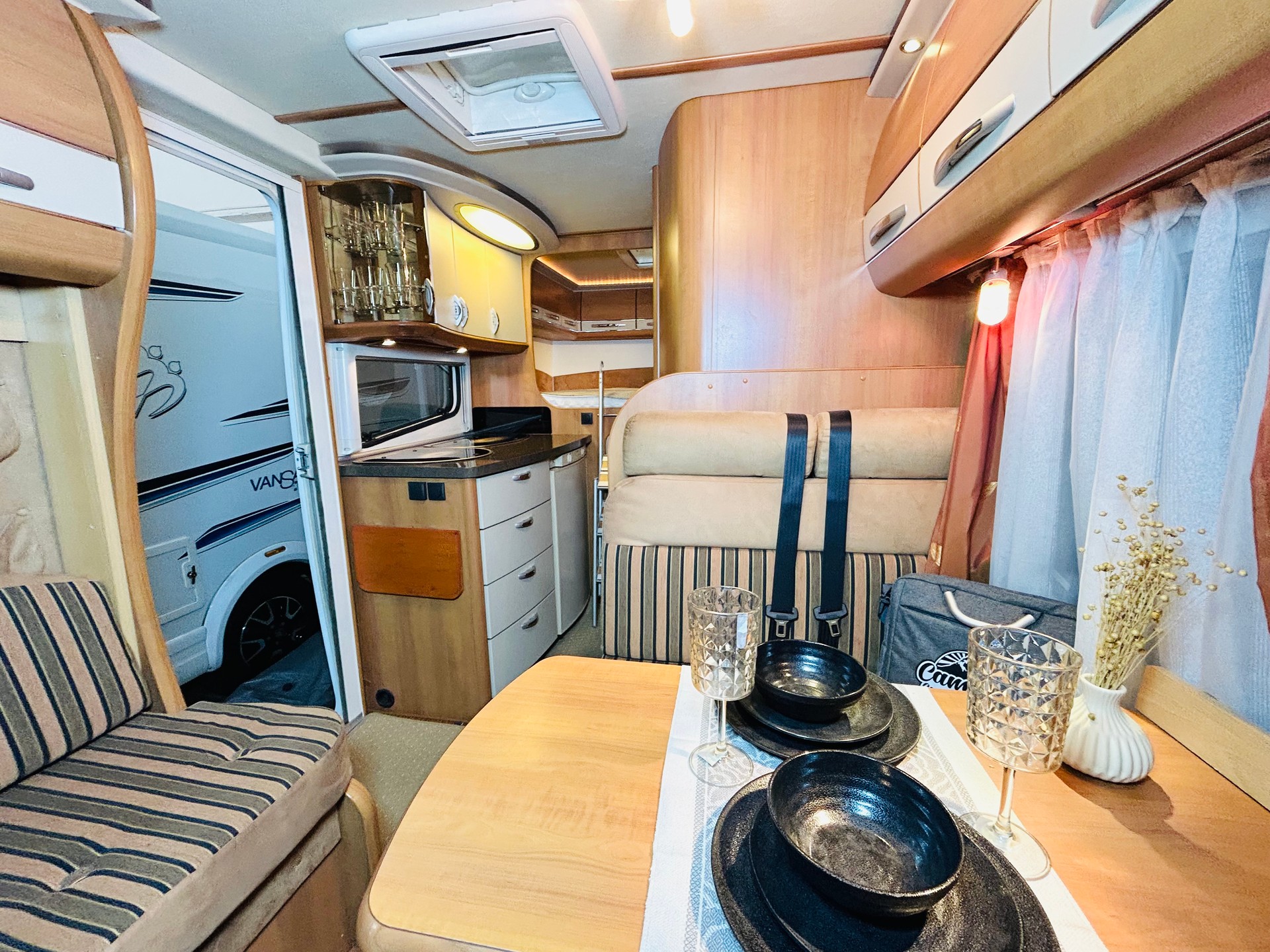 HOBBY T500 Van exclusive-image-8