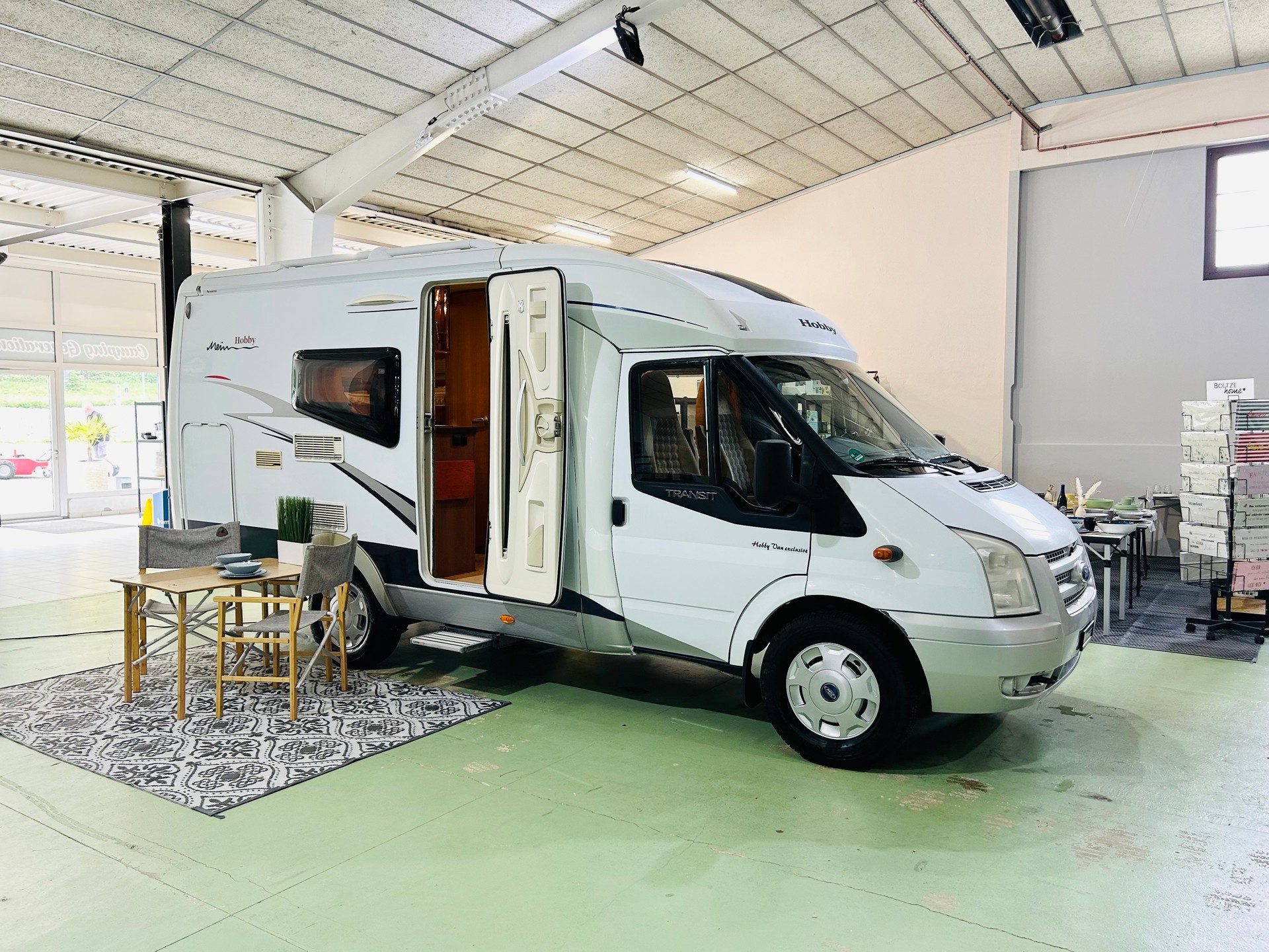 HOBBY T500 Van exclusive