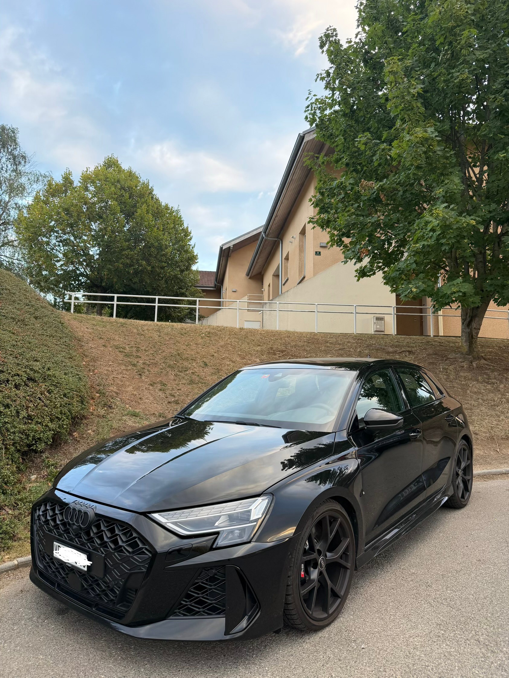 Car photo