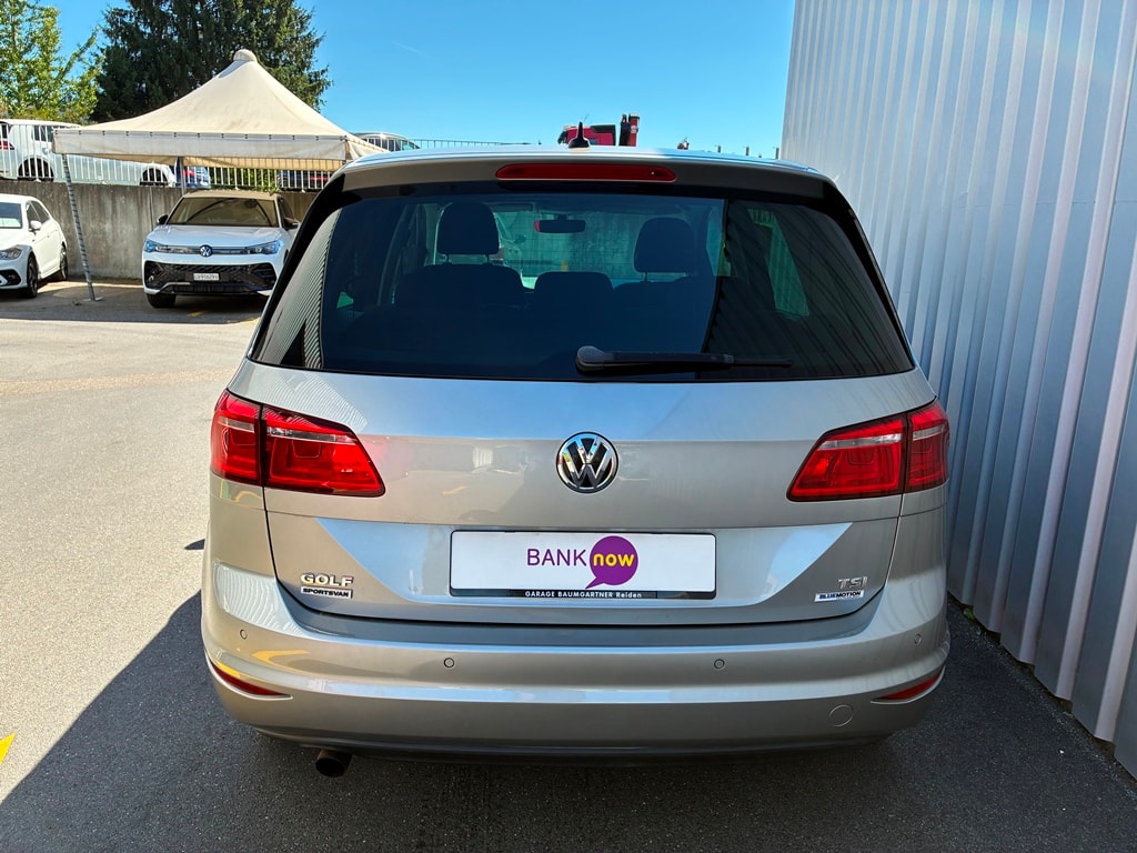 VW Golf Sportsvan 1.2 TSI Allstar-image-4