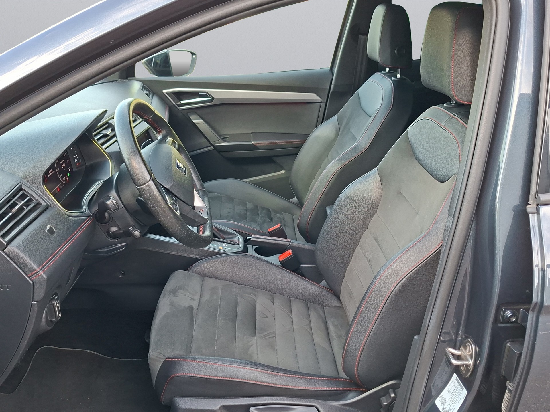 SEAT Ibiza 1.0 EcoTSI DSG Swiss FR-image-8