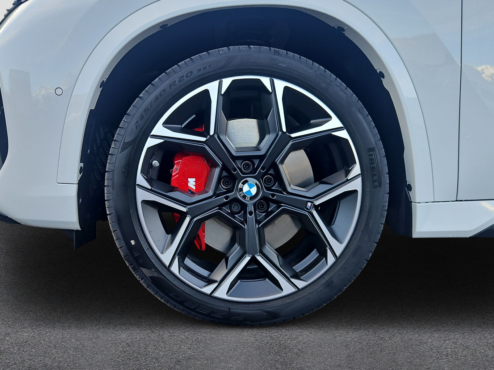 BMW X1 xDrive M35i M-Sport Pro-image-8