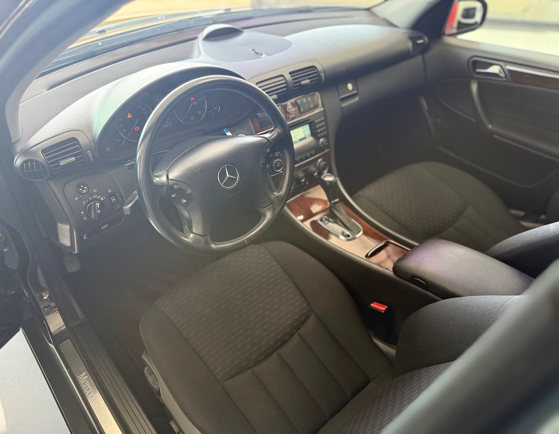 MERCEDES-BENZ C 220 CDI Elégance FACELIFT-image-14