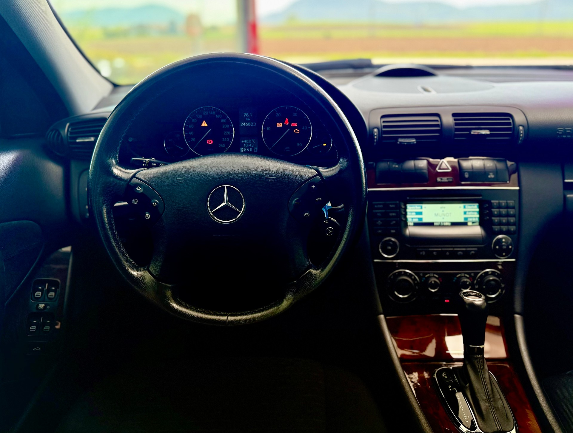 MERCEDES-BENZ C 220 CDI Elégance FACELIFT-image-21