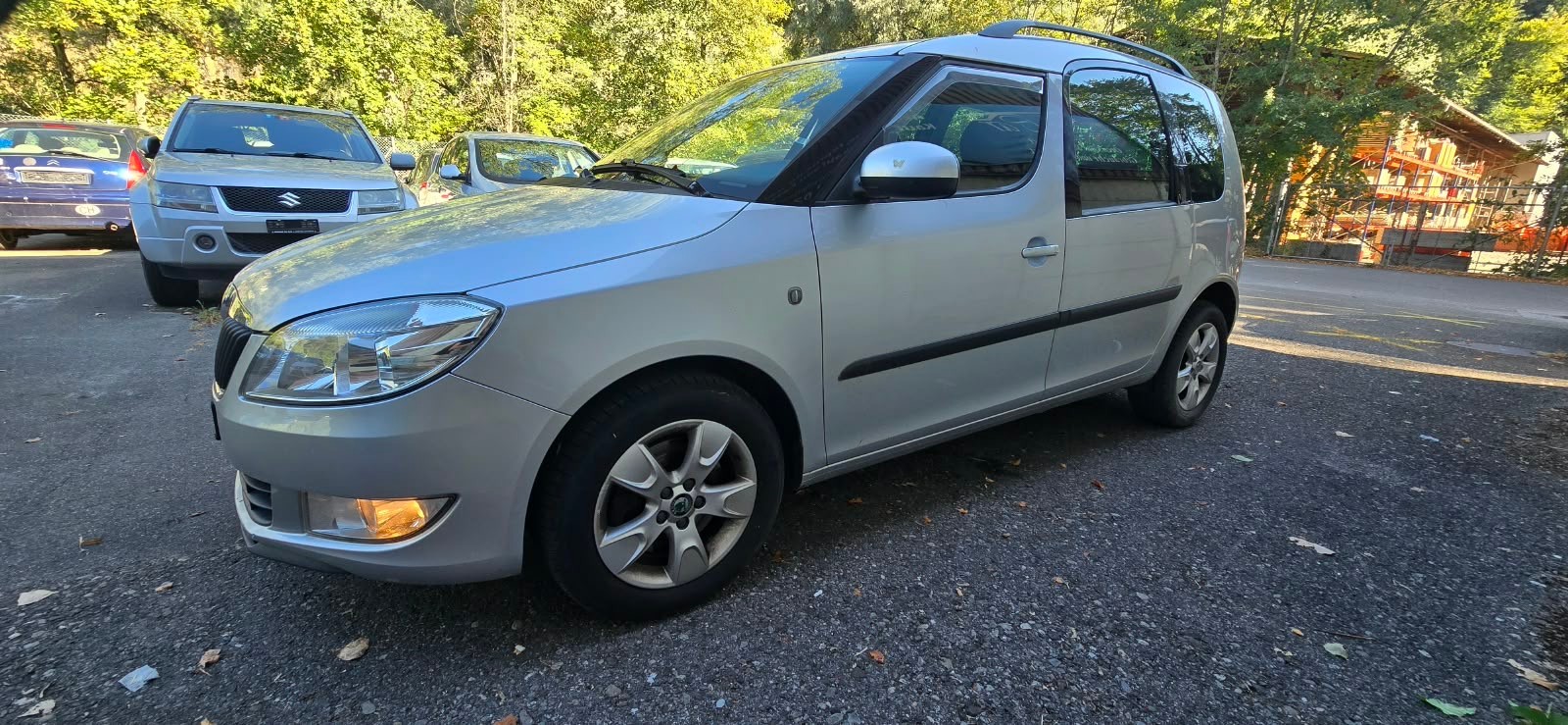 SKODA Roomster 1.6 TDI Elegance-image-2