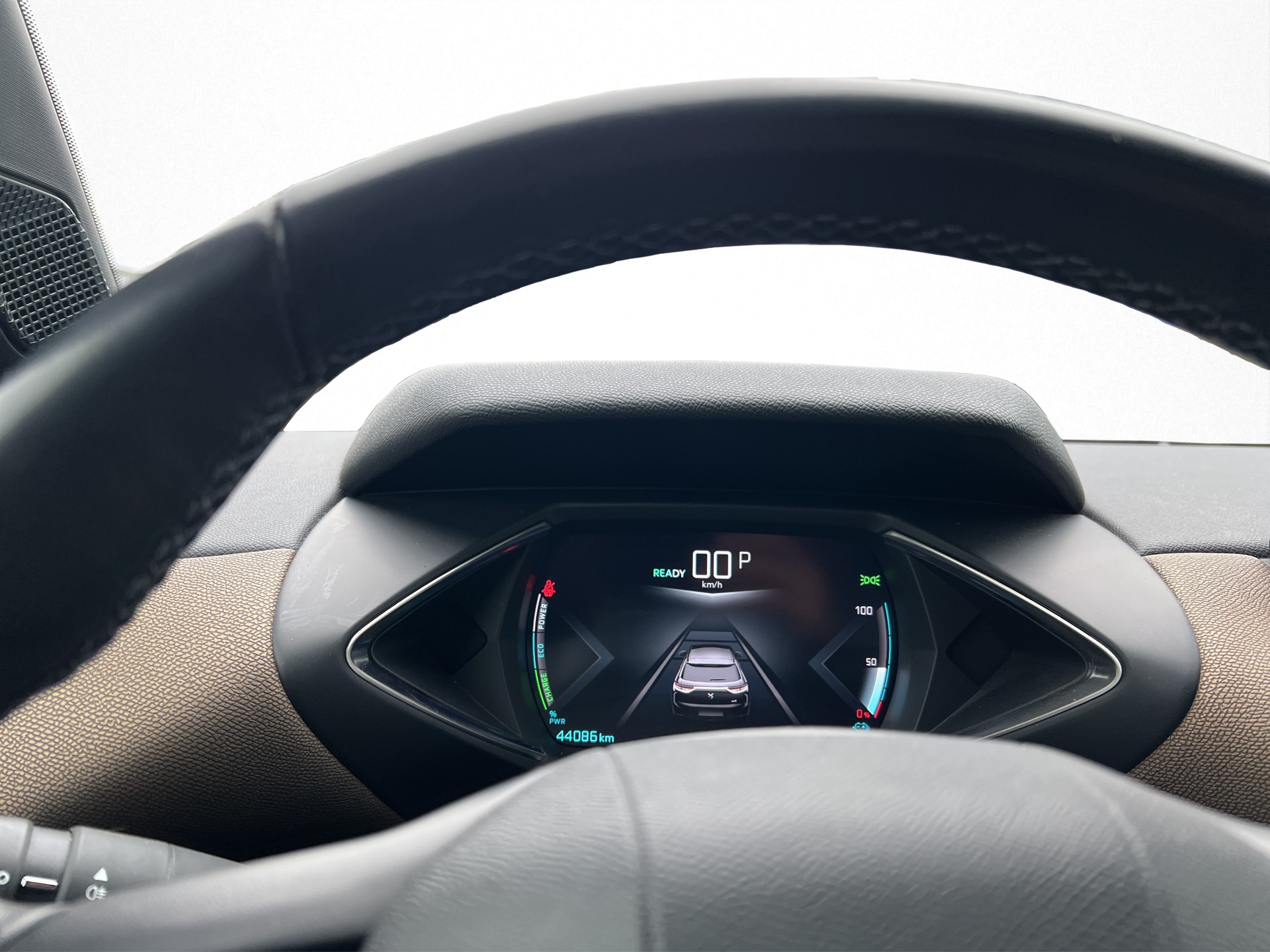 DS AUTOMOBILES DS3 Crossback E-Tense So Chic-image-11