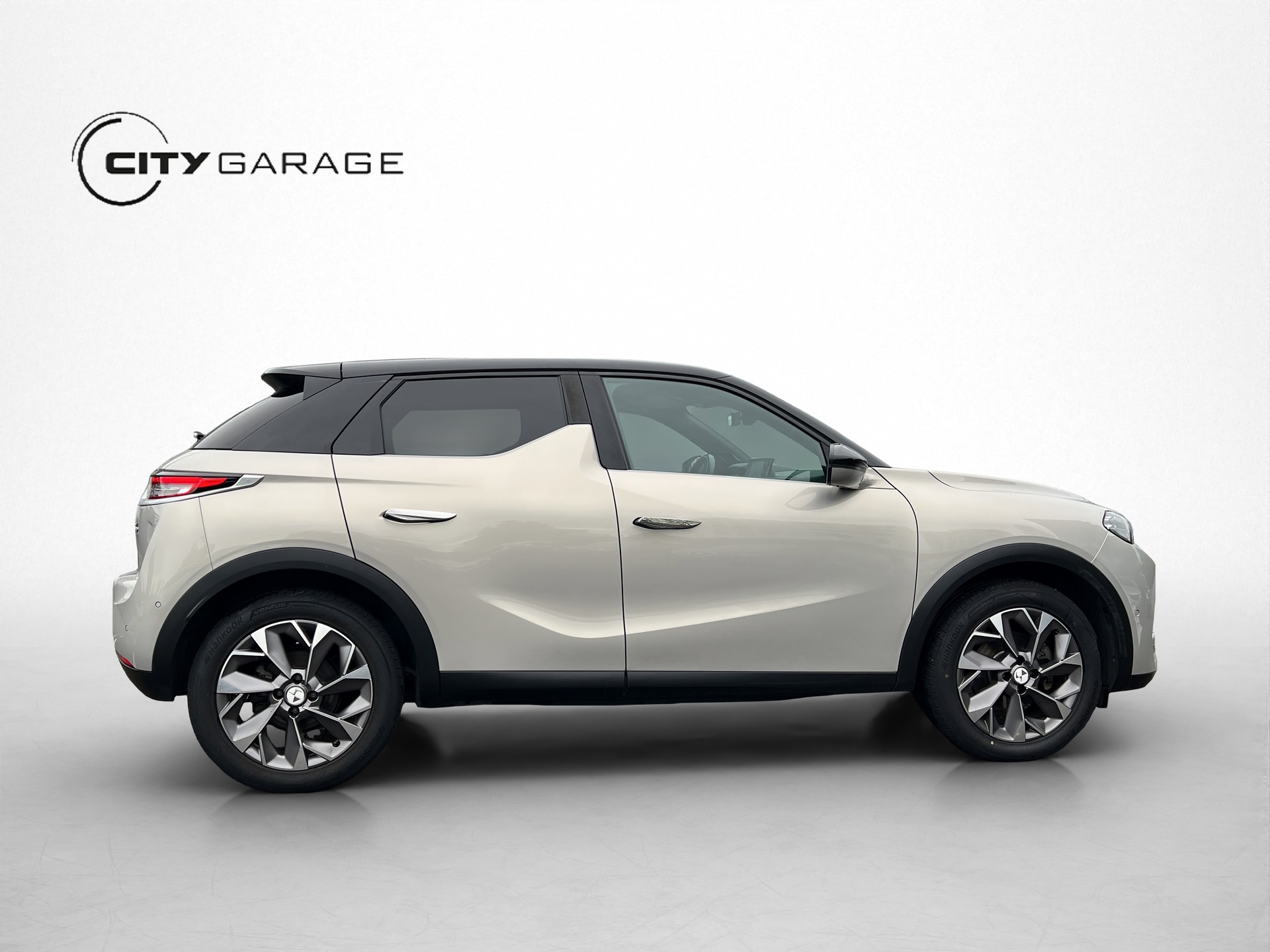 DS AUTOMOBILES DS3 Crossback E-Tense So Chic-image-4