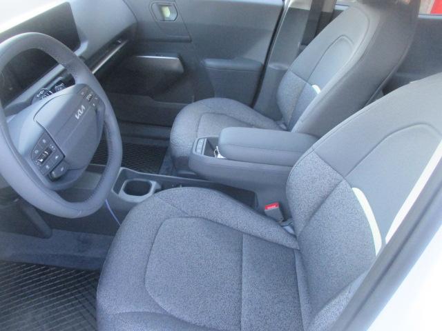 KIA EV2 42.2 kWh Light 4P-image-6