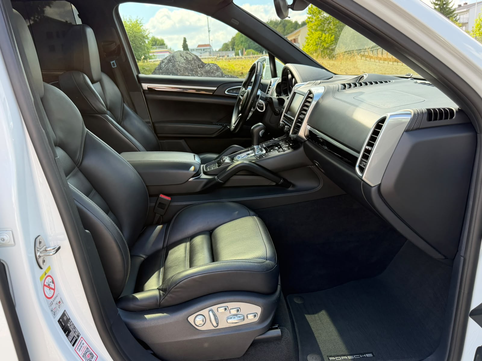 PORSCHE Cayenne S Diesel-image-9
