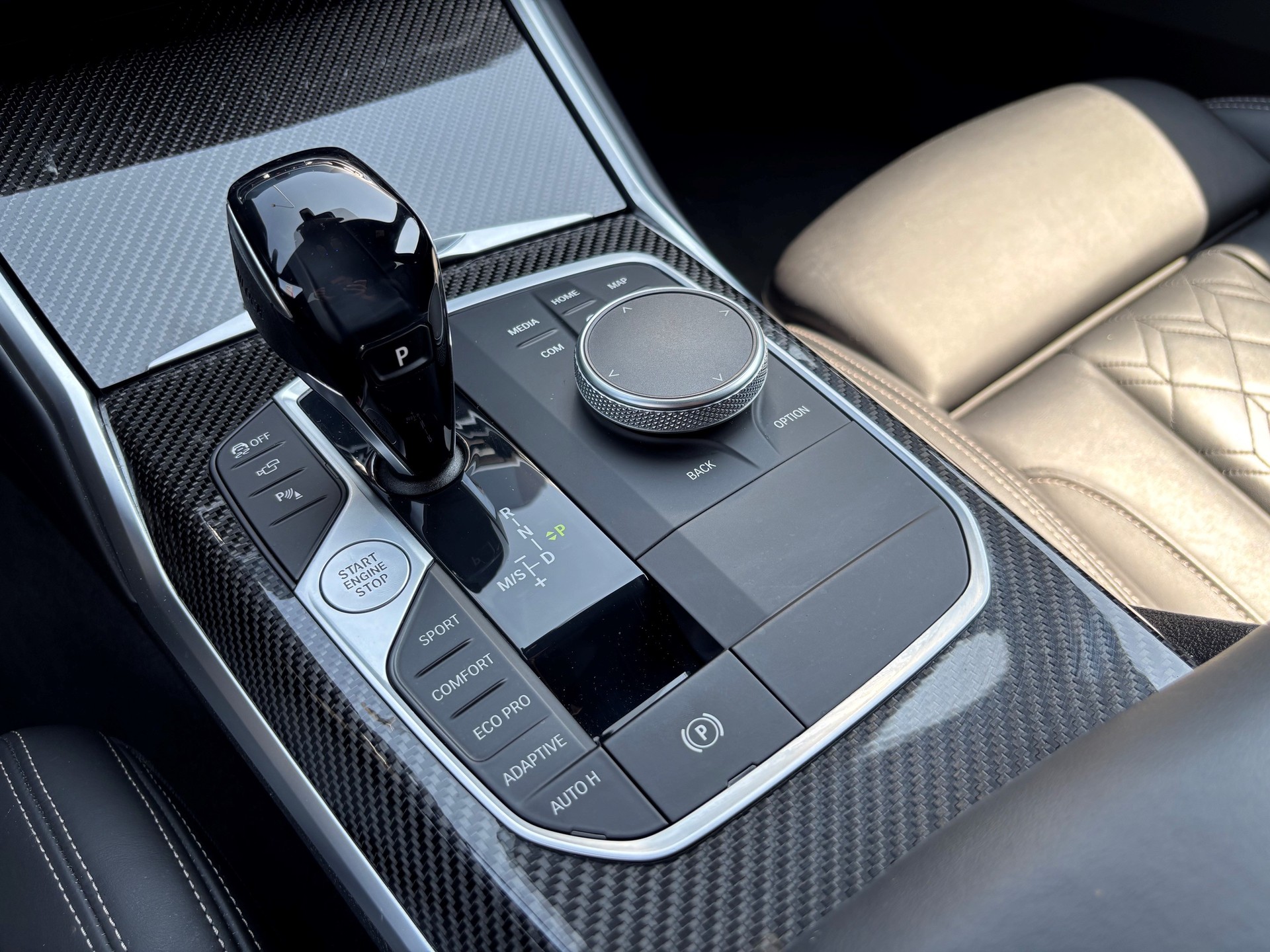 BMW M340d xDrive 48V Touring-image-7